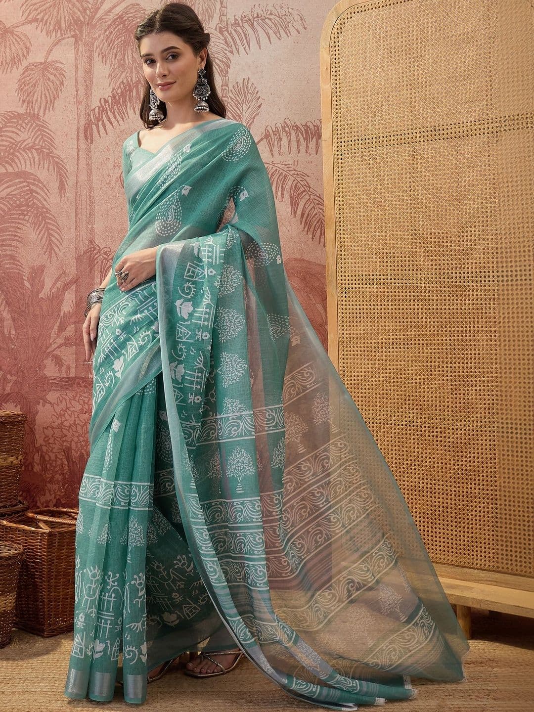 Sangria Digital Printed Linen Saree With Blouse Piece - view 1