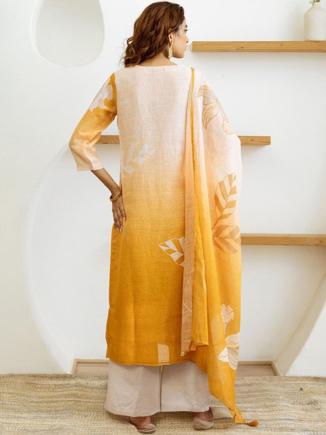 FILO HEVIS Floral Printed V-Neck Linen Kurta With Palazzo & Dupatta thumbnail 3