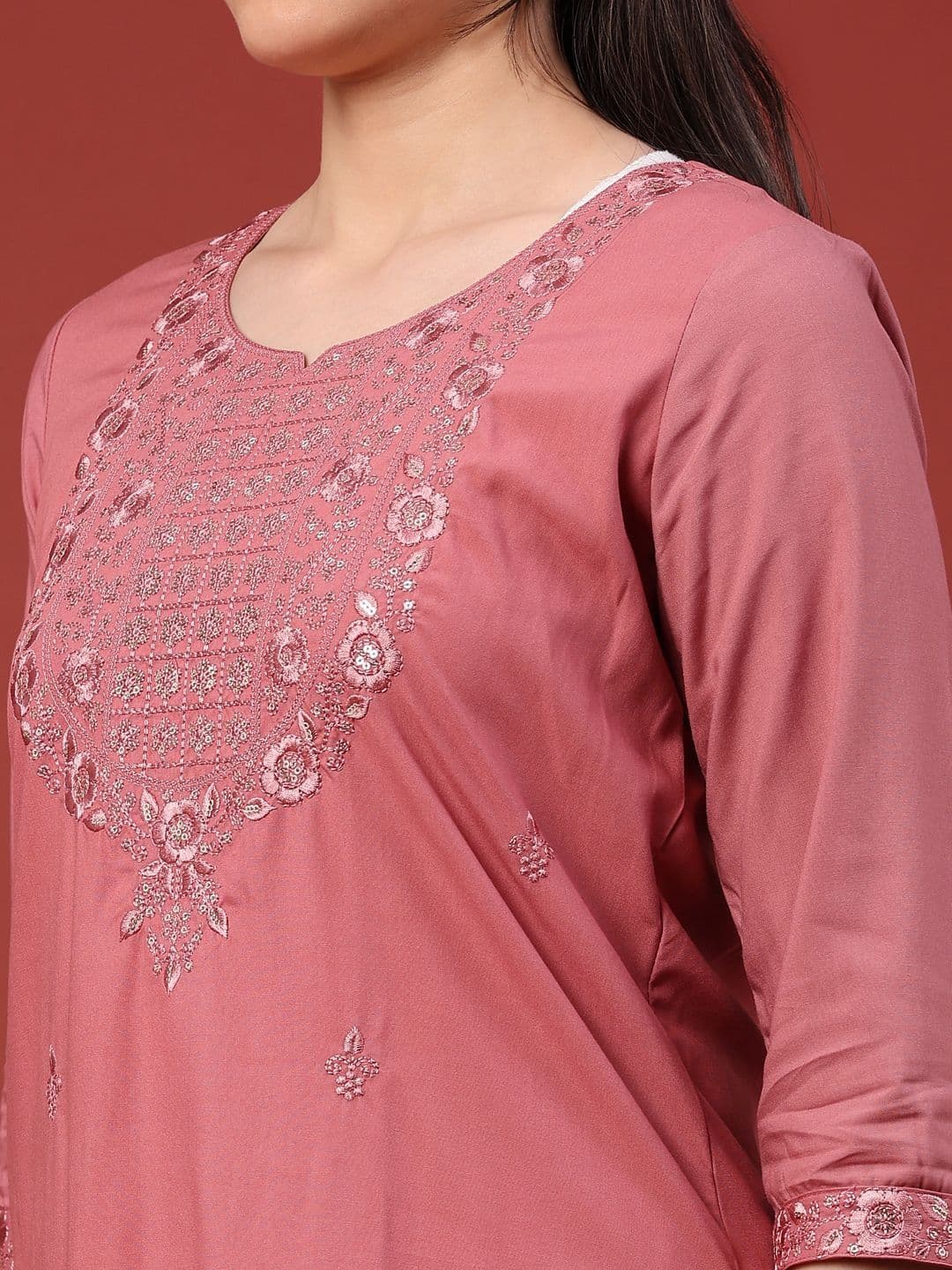 V-Mart Women Ethnic Motifs Embroidered Thread Work Kurta thumbnail 4