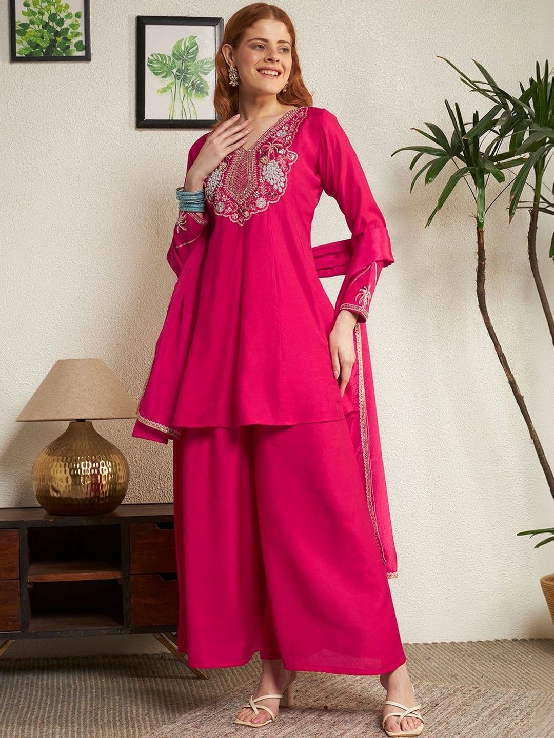 Honky Tonky Women Ethnic Motifs Embroidered Regular Thread Work Kurta with Palazzos & With Dupatta thumbnail 3