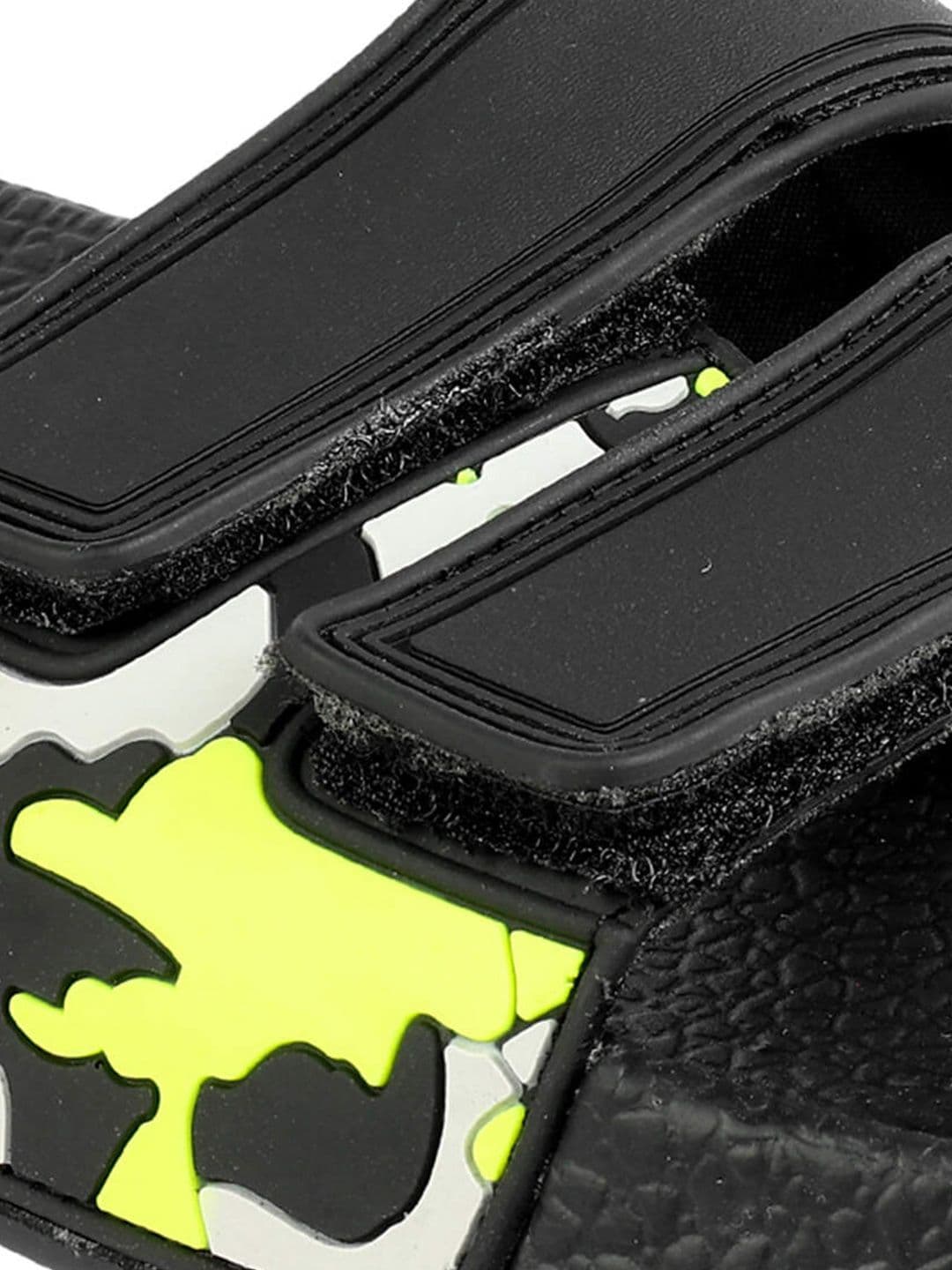 Proline Men Printed Casual Sliders thumbnail 4