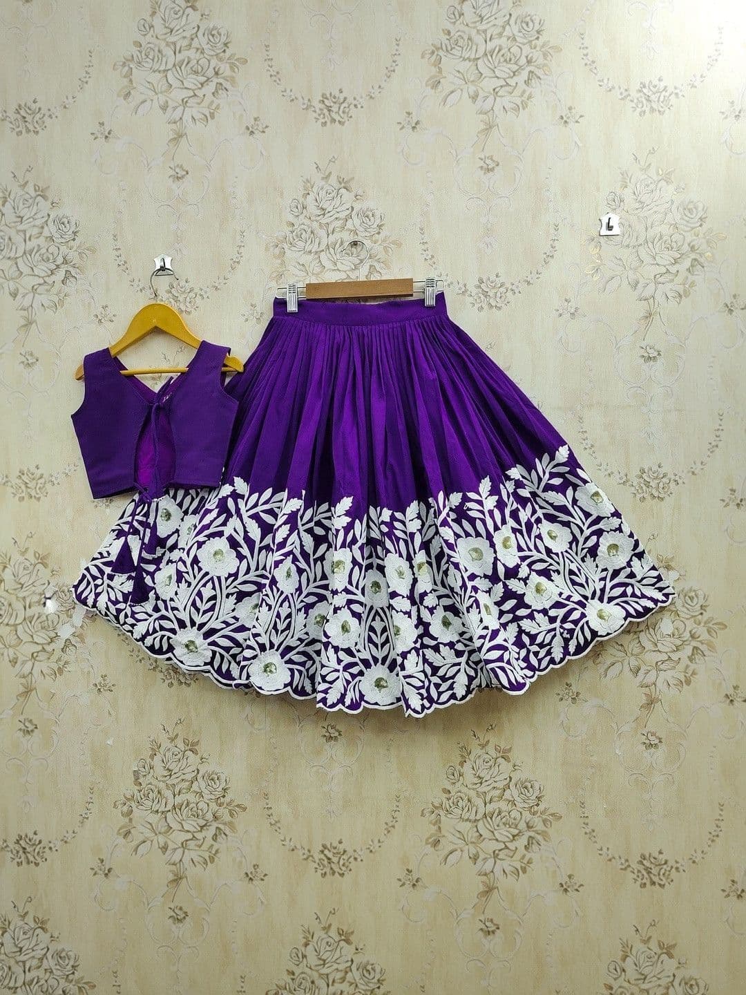 Helene Girls Embellished Thread Work Ready to Wear Lehenga Choli thumbnail 4