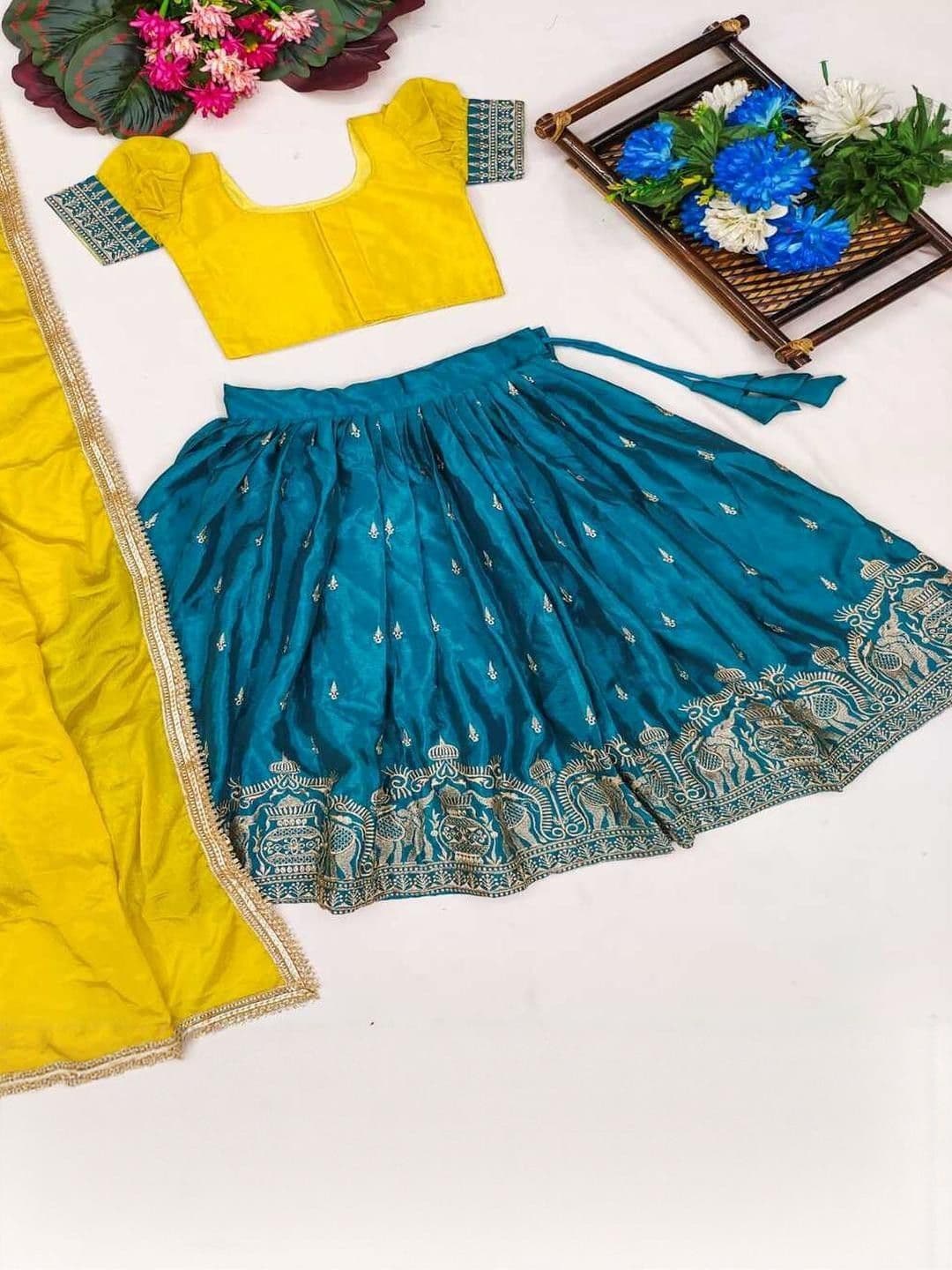 RJ ONLINE Embellished Silk Lehenga Choli thumbnail 2