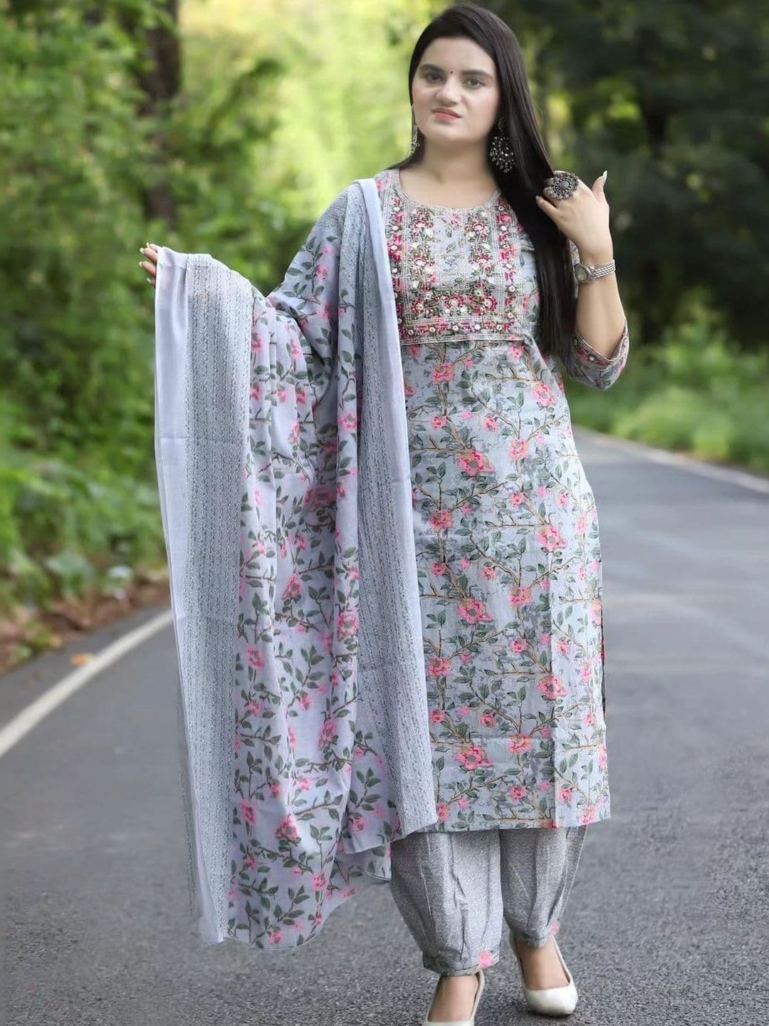 KULDEVYANI Women Floral Printed Regular Thread Work Kurta with Trousers & With Dupatta - view 1