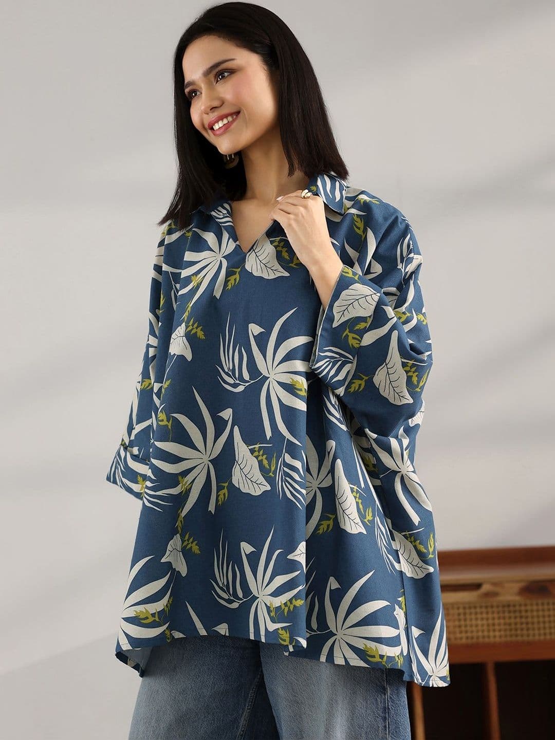 Libas Botanical Printed Shirt Collar Kurti thumbnail 4