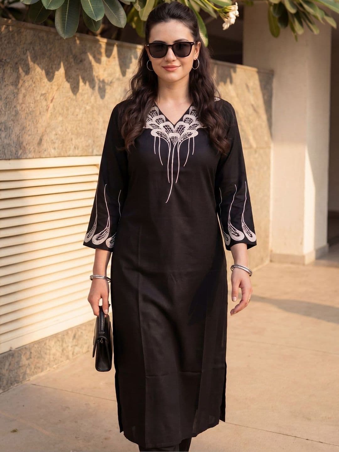 Indo Era Women Ethnic Motifs Embroidered Regular Thread Work Kurta with Trousers thumbnail 6