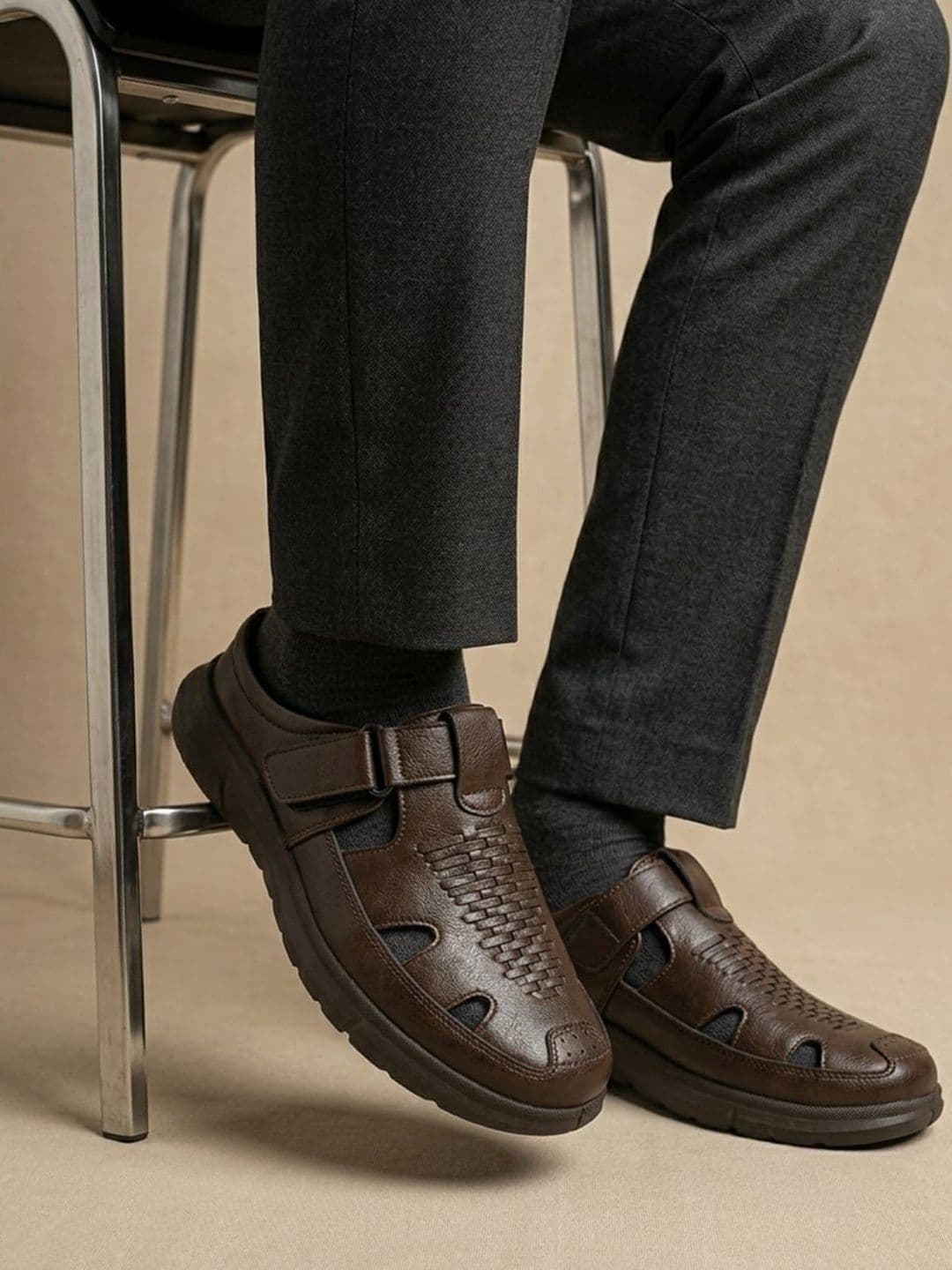 The Roadster Lifestyle Co Men Slip-On Fisherman Sandals thumbnail 2