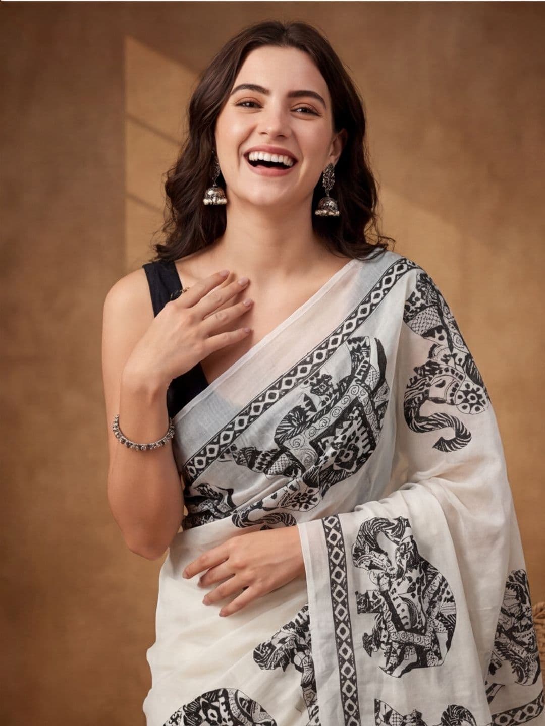 Jaipur Kurti Ethnic Motifs Linen Blend Saree thumbnail 2