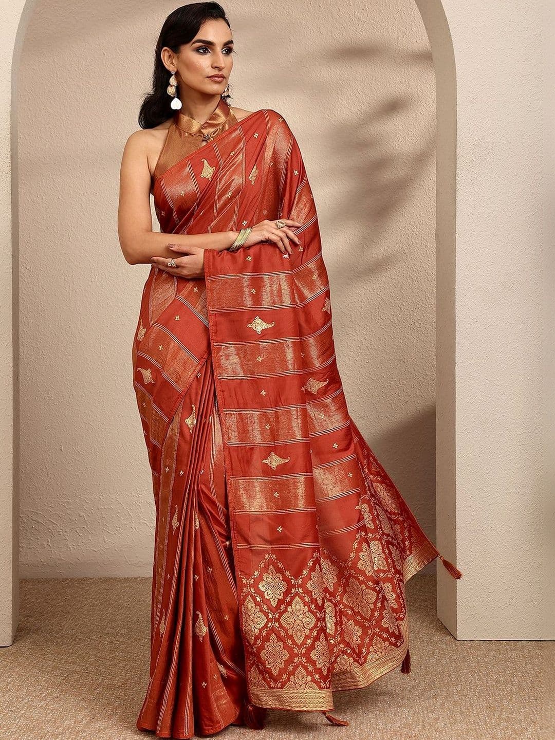 Libas Rust Woven Design Banarsi Saree With Unstitched Blouse Piece thumbnail 7