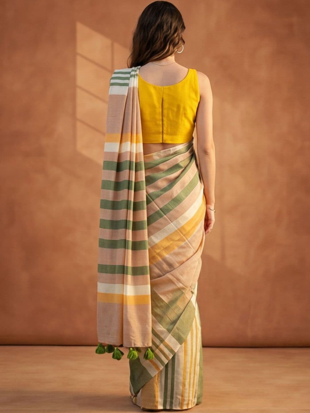 Jaipur Kurti Striped Pure Linen Handloom Saree thumbnail 3