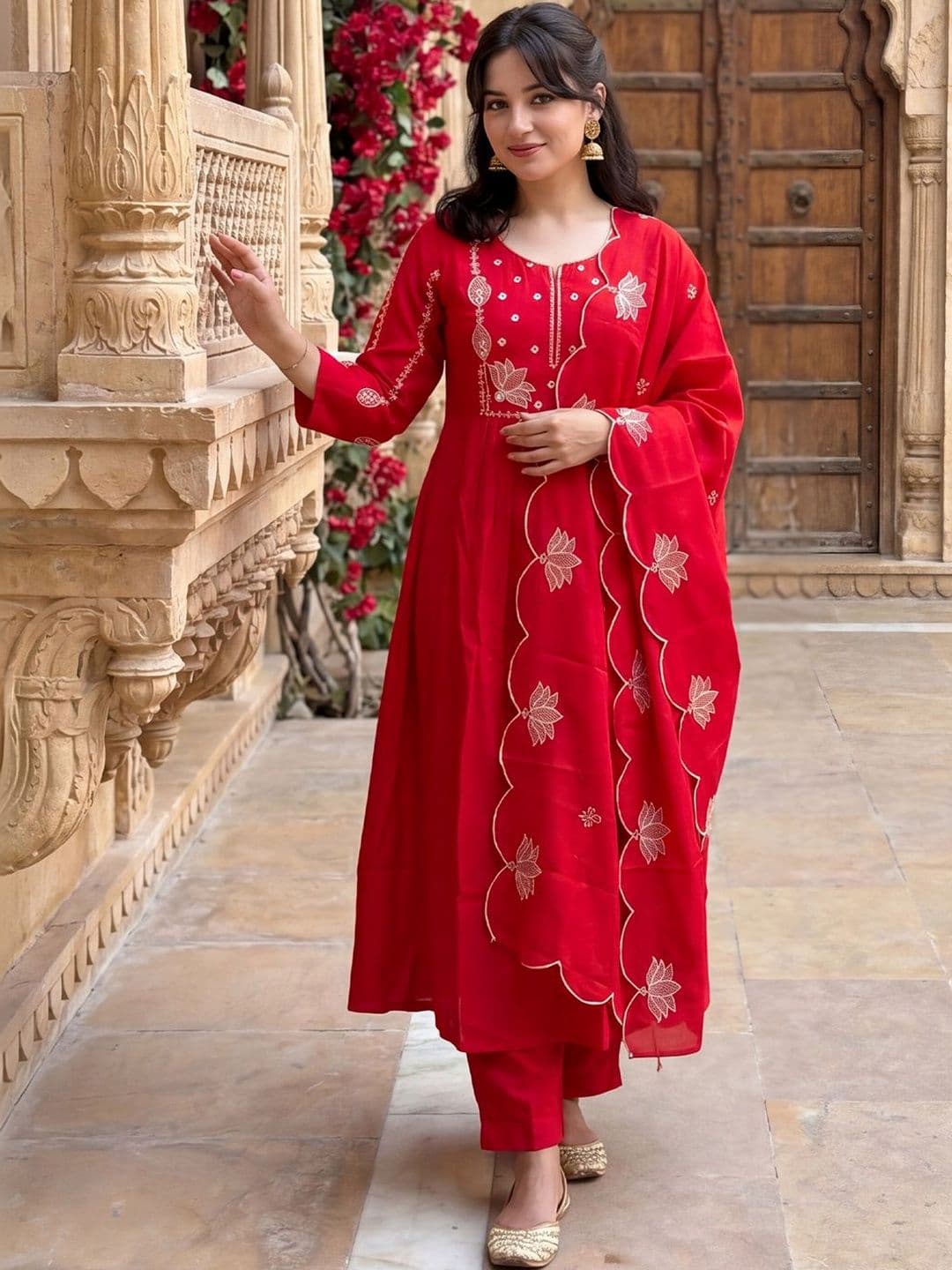 Indo Era Women Ethnic Motifs Embroidered Regular Thread Work Kurta with Trousers & With Dupatta thumbnail 2