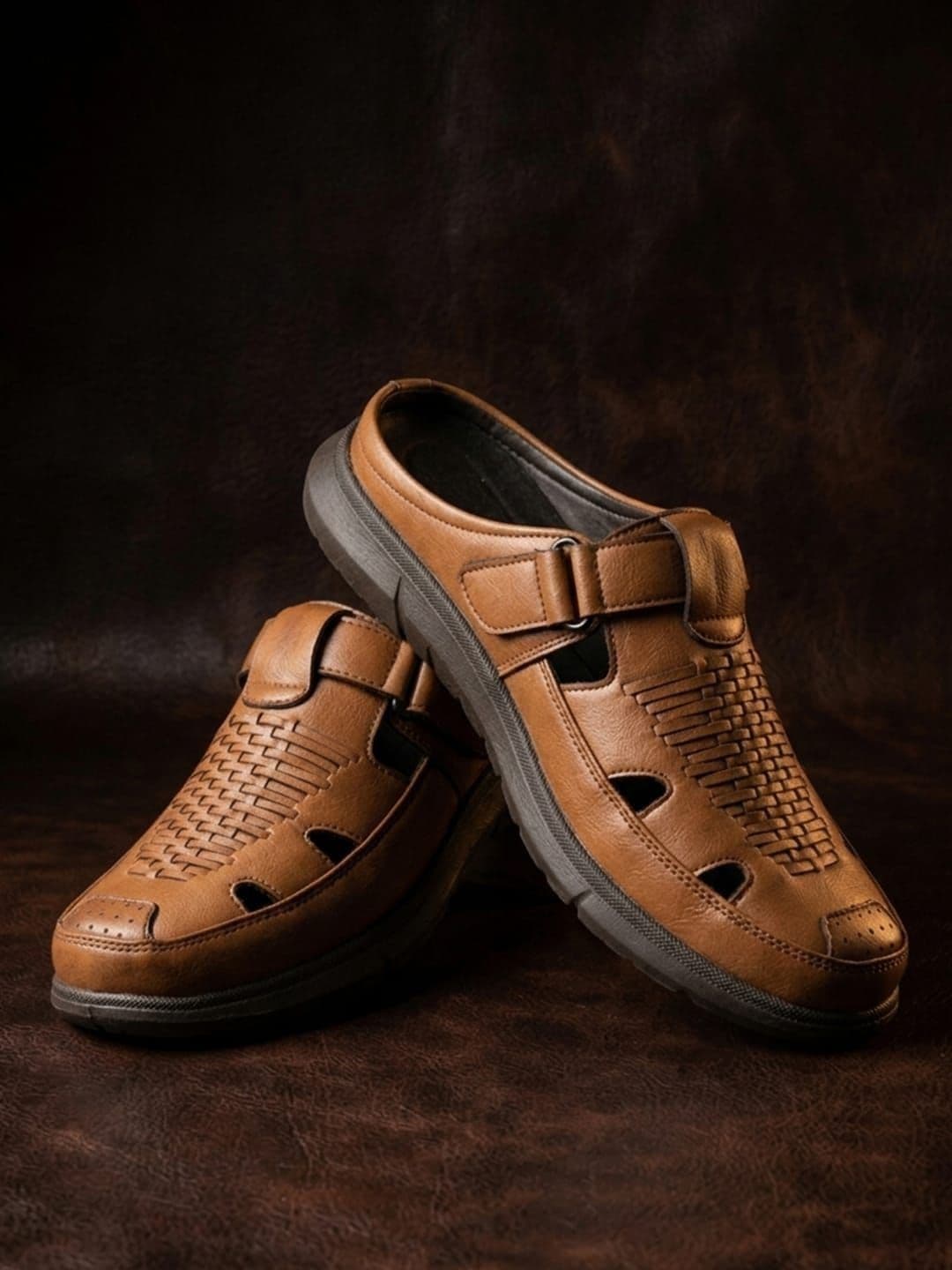 The Roadster Lifestyle Co Men Slip-On Fisherman Sandals - view 1