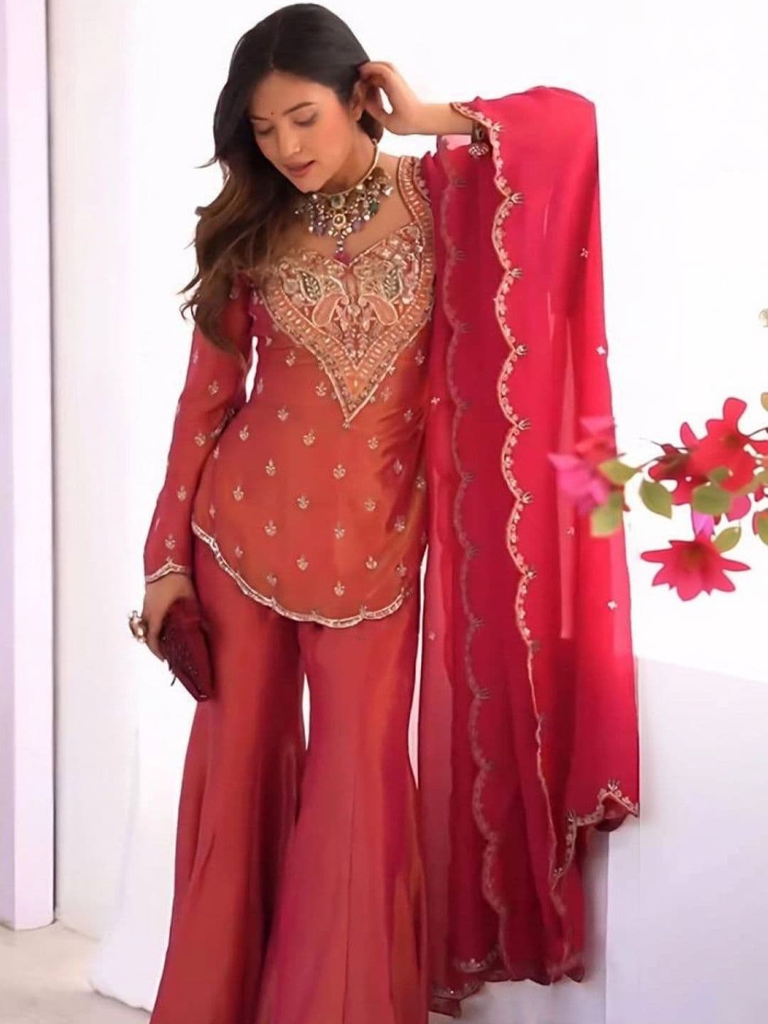 HERE&NOW X fwd Women Ethnic Motifs Embroidered Regular Thread Work Kurta with Sharara & With Dupatta thumbnail 2