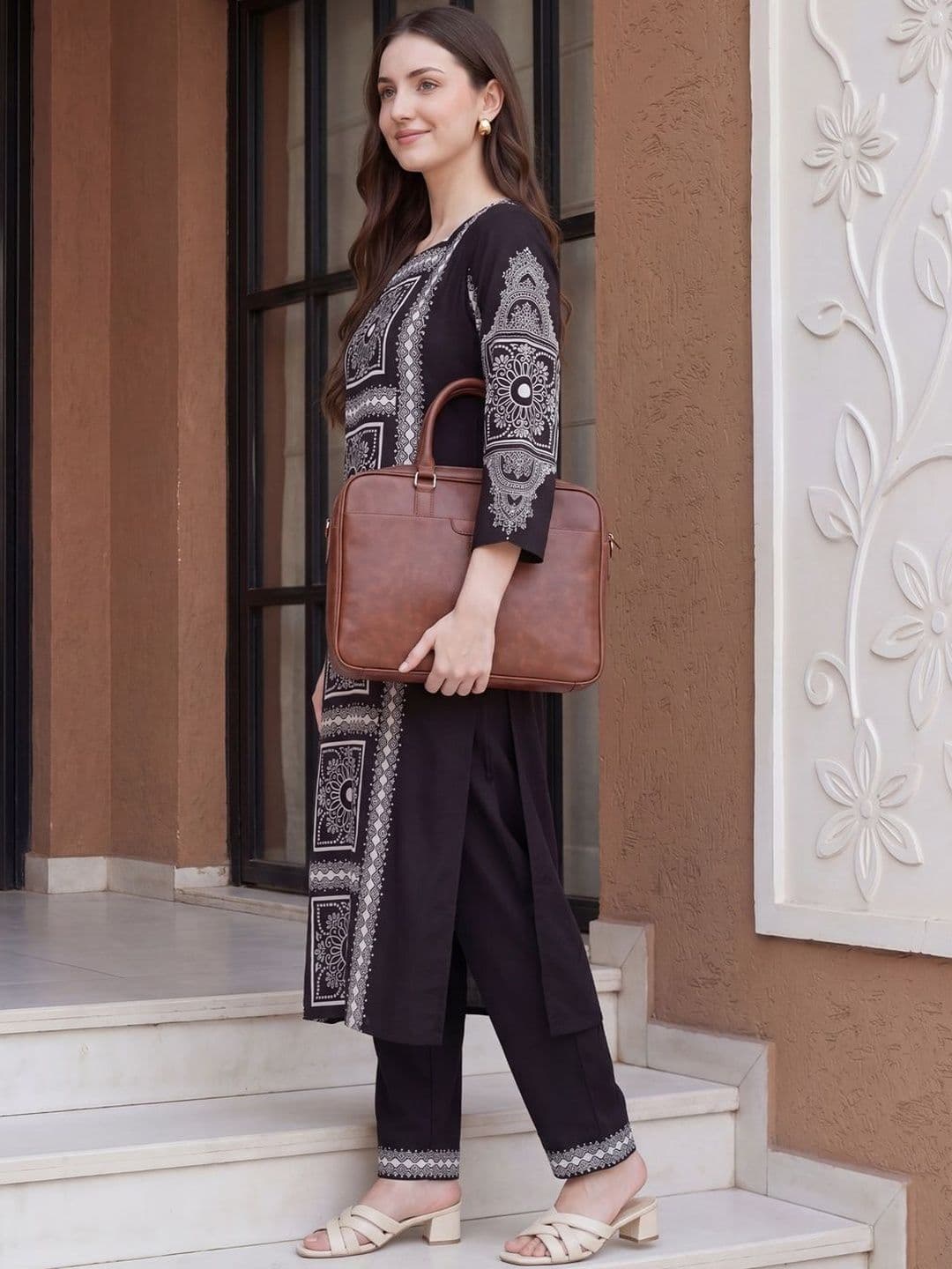 Indo Era Women Ethnic Motifs Printed Regular Kurta with Trousers thumbnail 2