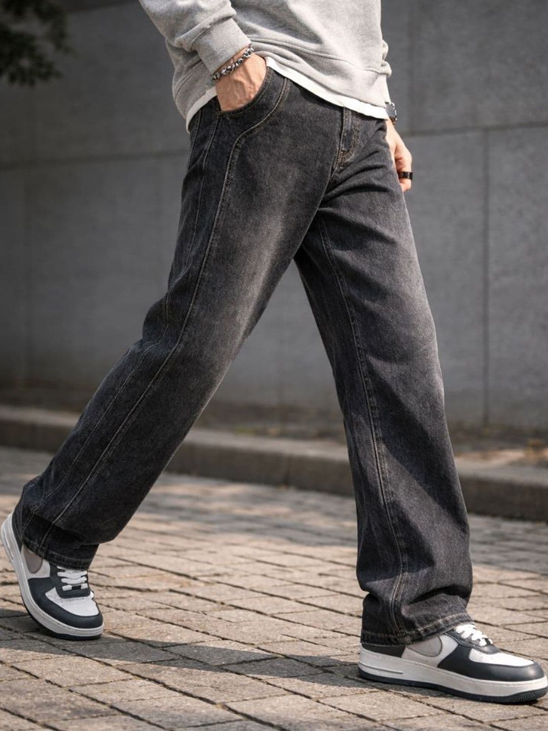 BREXX Men Comfort Straight Fit Mid-Rise Light Fade Stretchable Jeans thumbnail 4