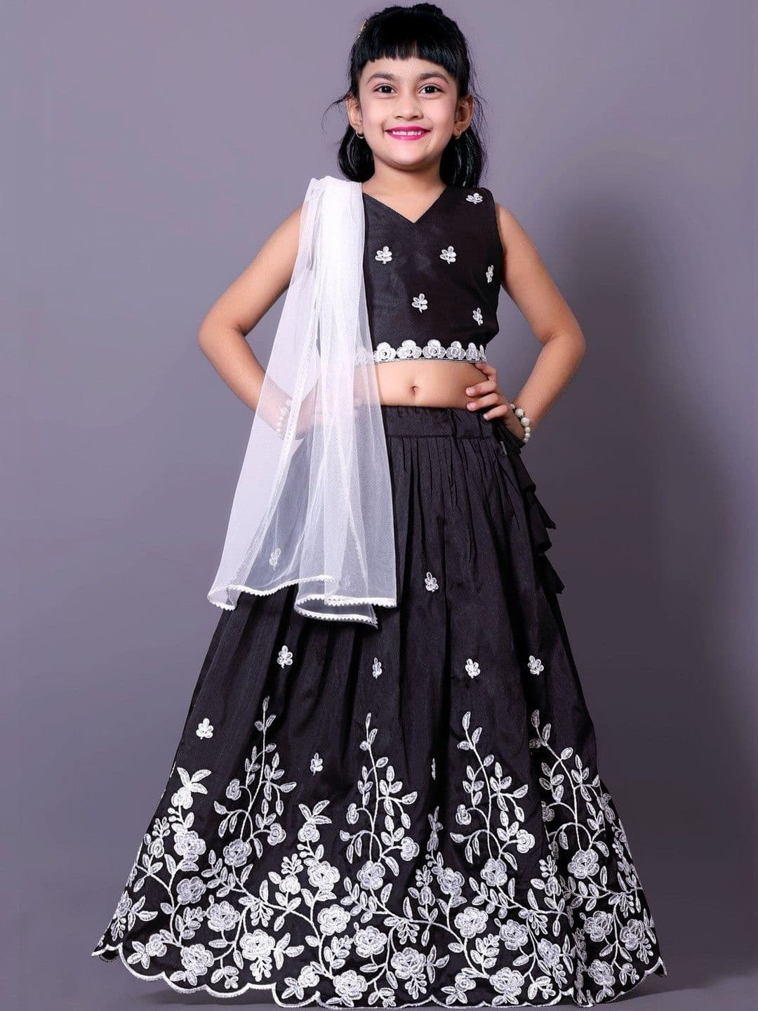 RJ ONLINE Girls Embroidered Thread Work Tie and Dye Ready to Wear Lehenga & Blouse With Dupatta thumbnail 3