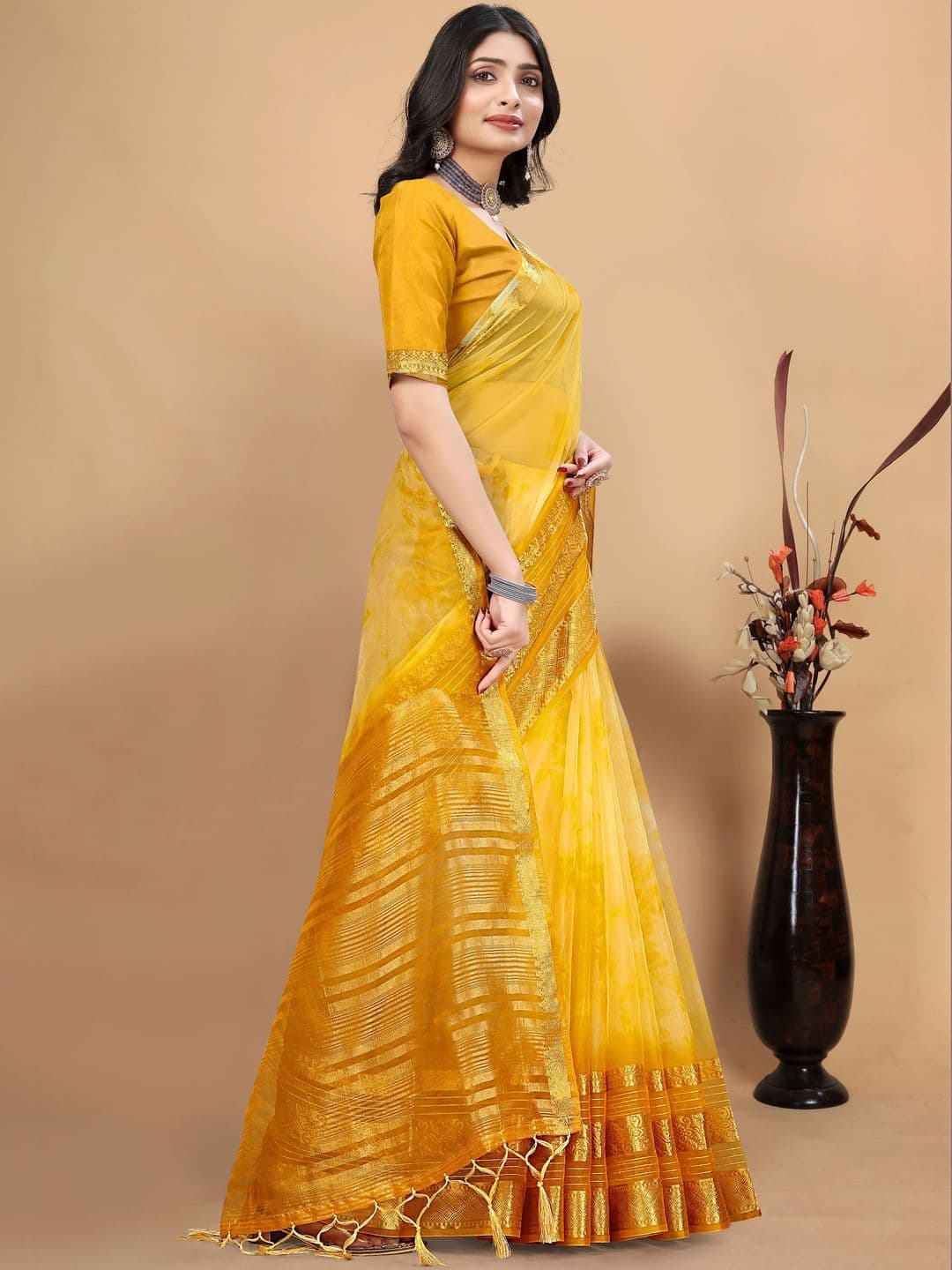KOTHARI BS Woven Design Zari Art Silk Patola Saree thumbnail 7
