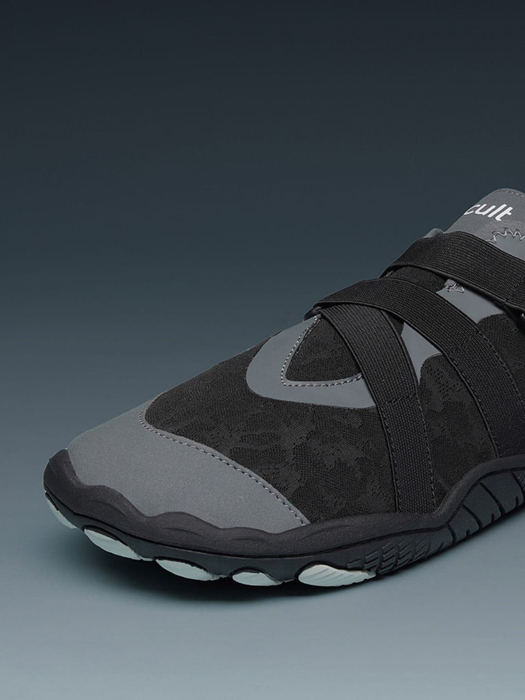 CULT MoveLite Barefoot Training Shoes - Black thumbnail 2