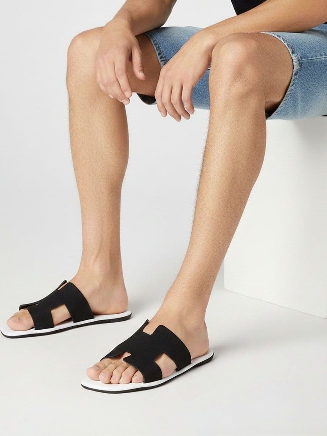 Mast & Harbour Men Sliders Flip Flops thumbnail 2
