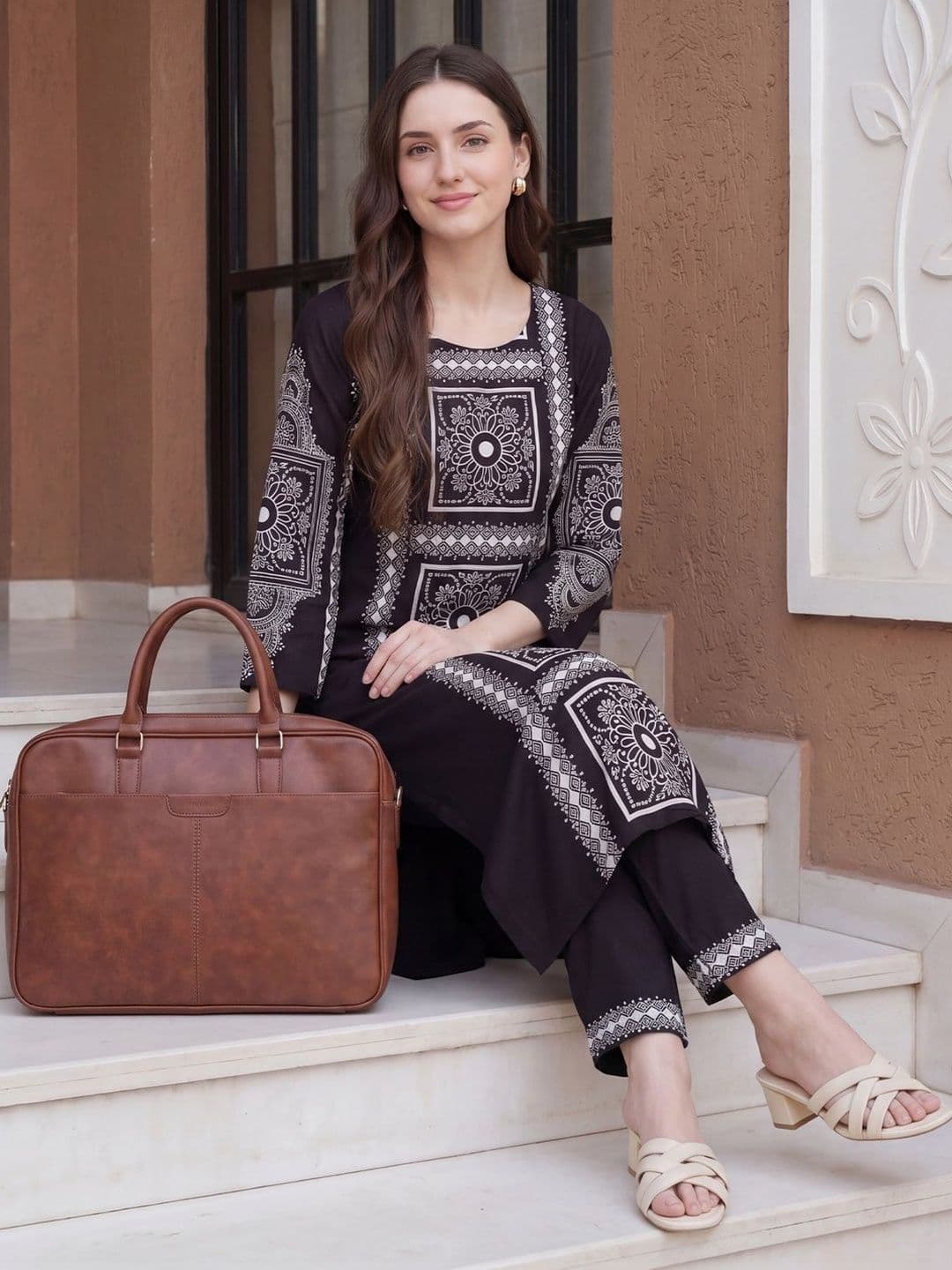 Indo Era Women Ethnic Motifs Printed Regular Kurta with Trousers - view 1