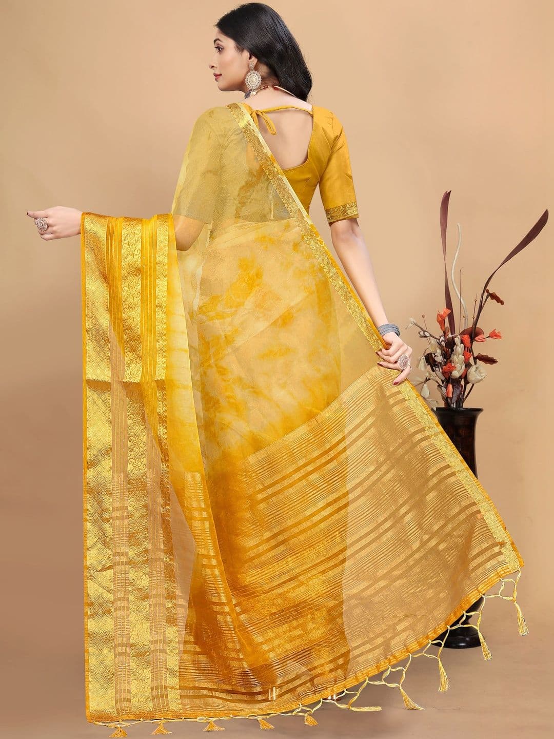 KOTHARI BS Woven Design Zari Art Silk Patola Saree thumbnail 2