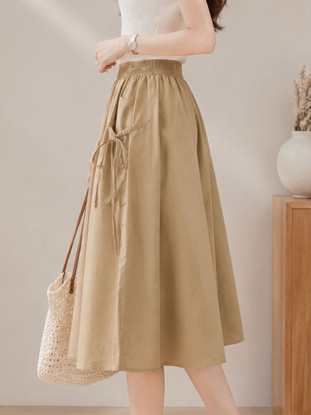 Suo Women Sleek Utility Midi A-Line Skirt thumbnail 3