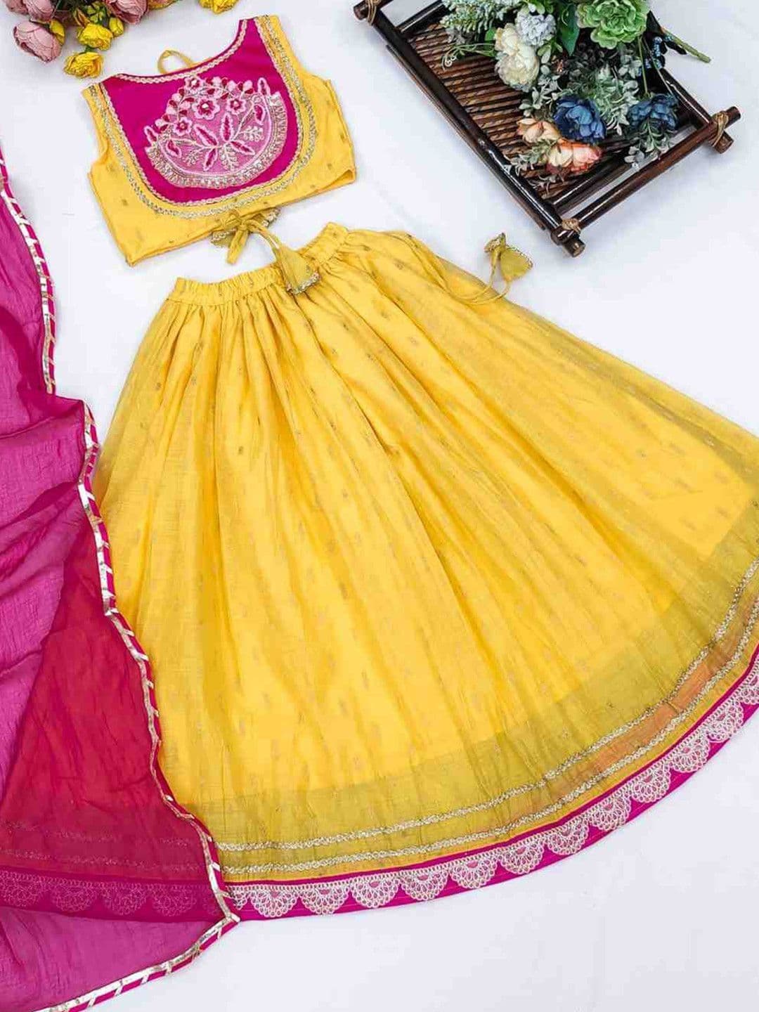 RJ ONLINE Girls Thread Work Tie and Dye Semi-Stitched Lehenga & Blouse With Dupatta thumbnail 6