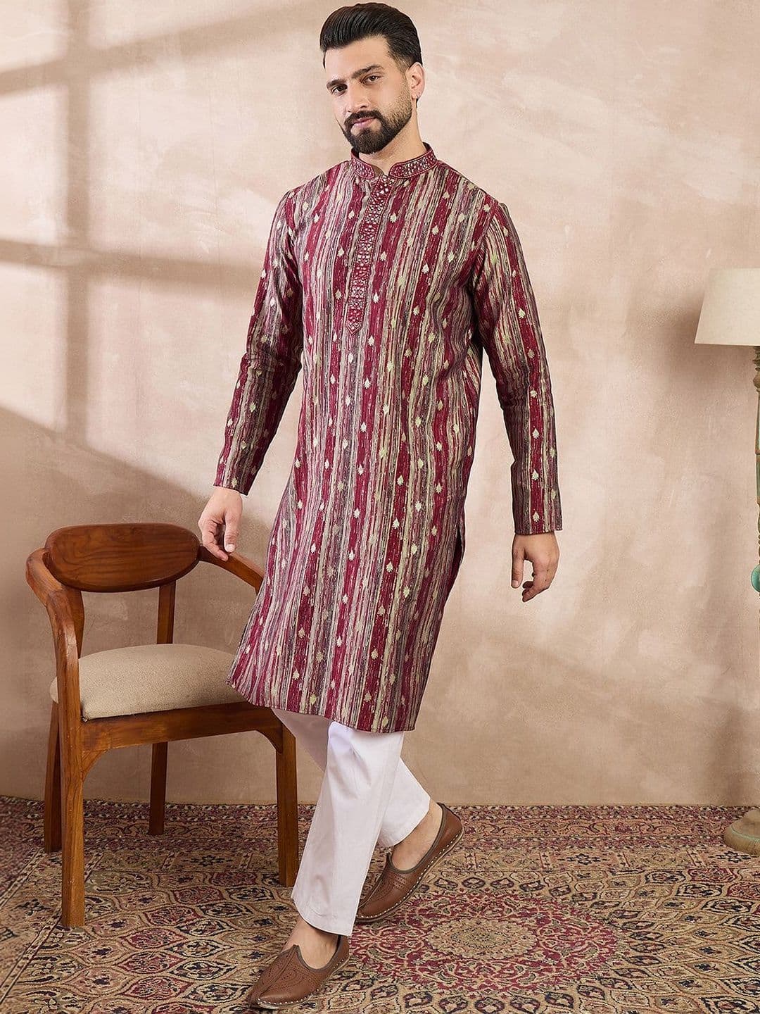 House of Pataudi Printed Mandarin Collar Knee Length Straight Kurta thumbnail 7