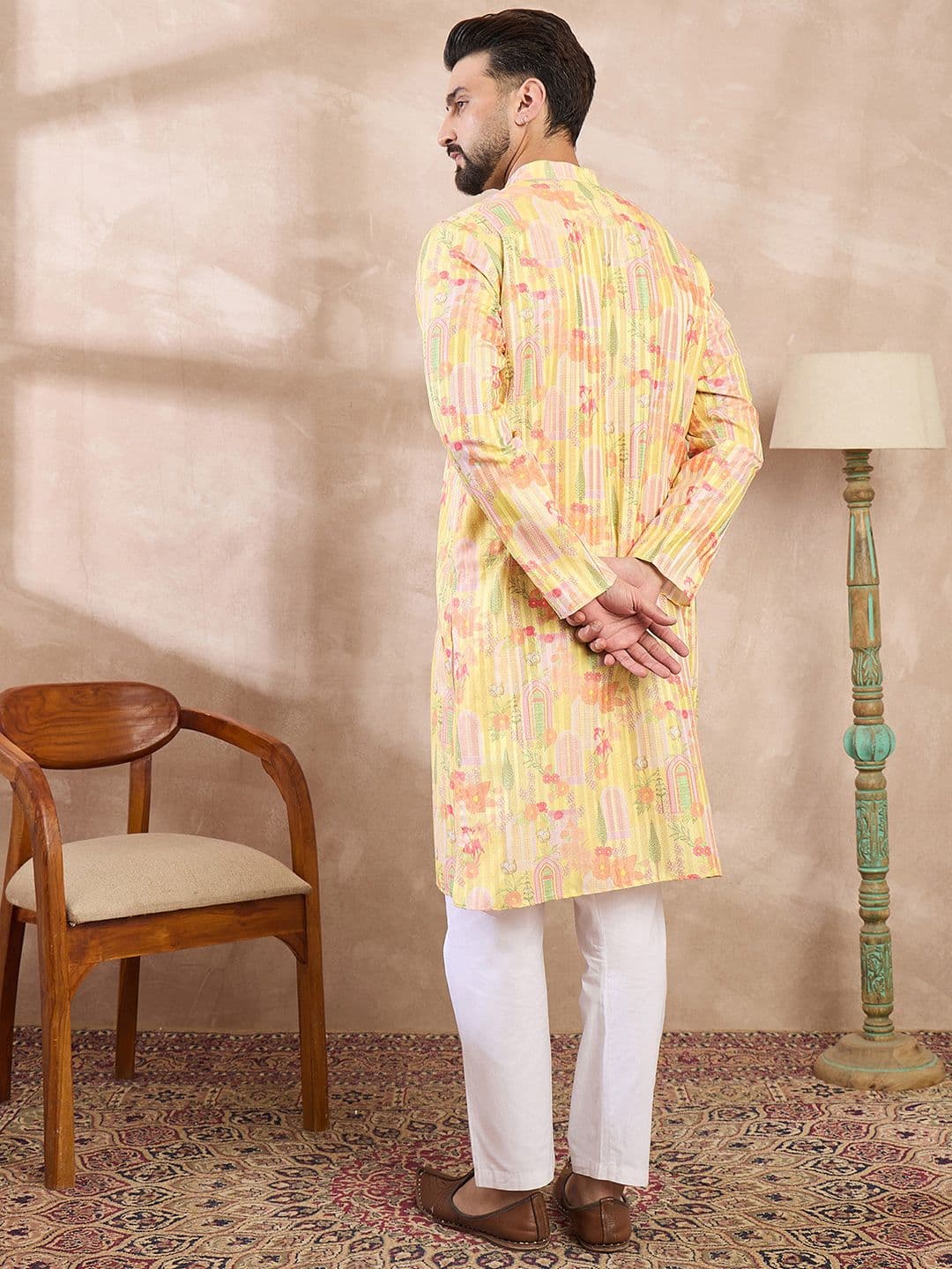 House of Pataudi Printed Mandarin Collar Knee Length Straight Kurta thumbnail 2