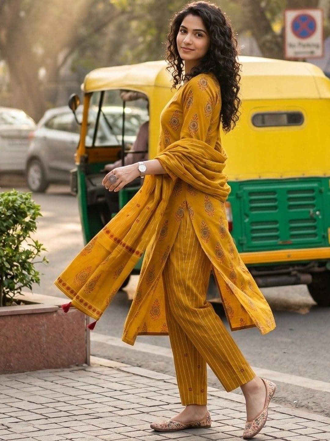 KRYSAL Women Ethnic Motifs Printed Regular Kurta with Trousers & With Dupatta thumbnail 5