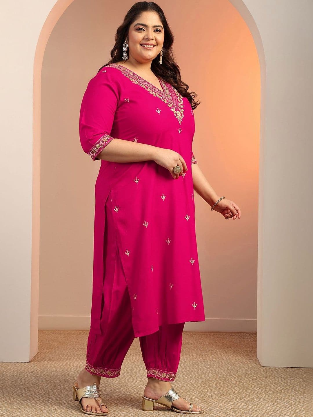 EXTRA LOVE BY LIBAS Plus Size Pink Embroidered Viscose Straight Suit Set With Dupatta thumbnail 7