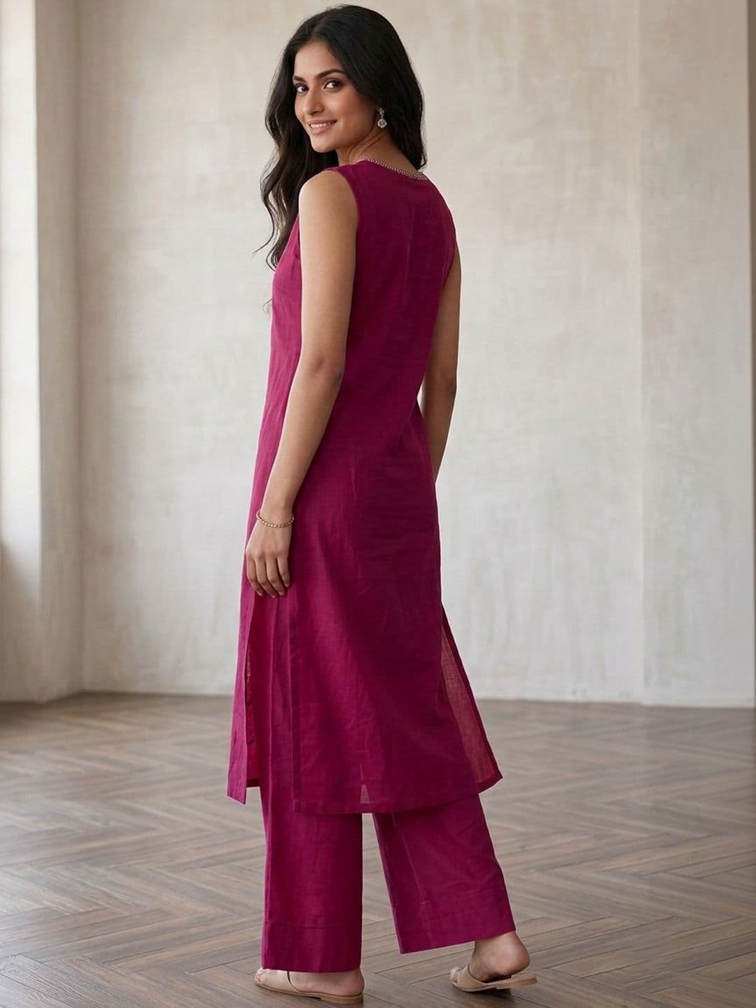 HERE&NOW Women Ethnic Motifs Embroidered Regular Thread Work Kurta with Trousers thumbnail 4