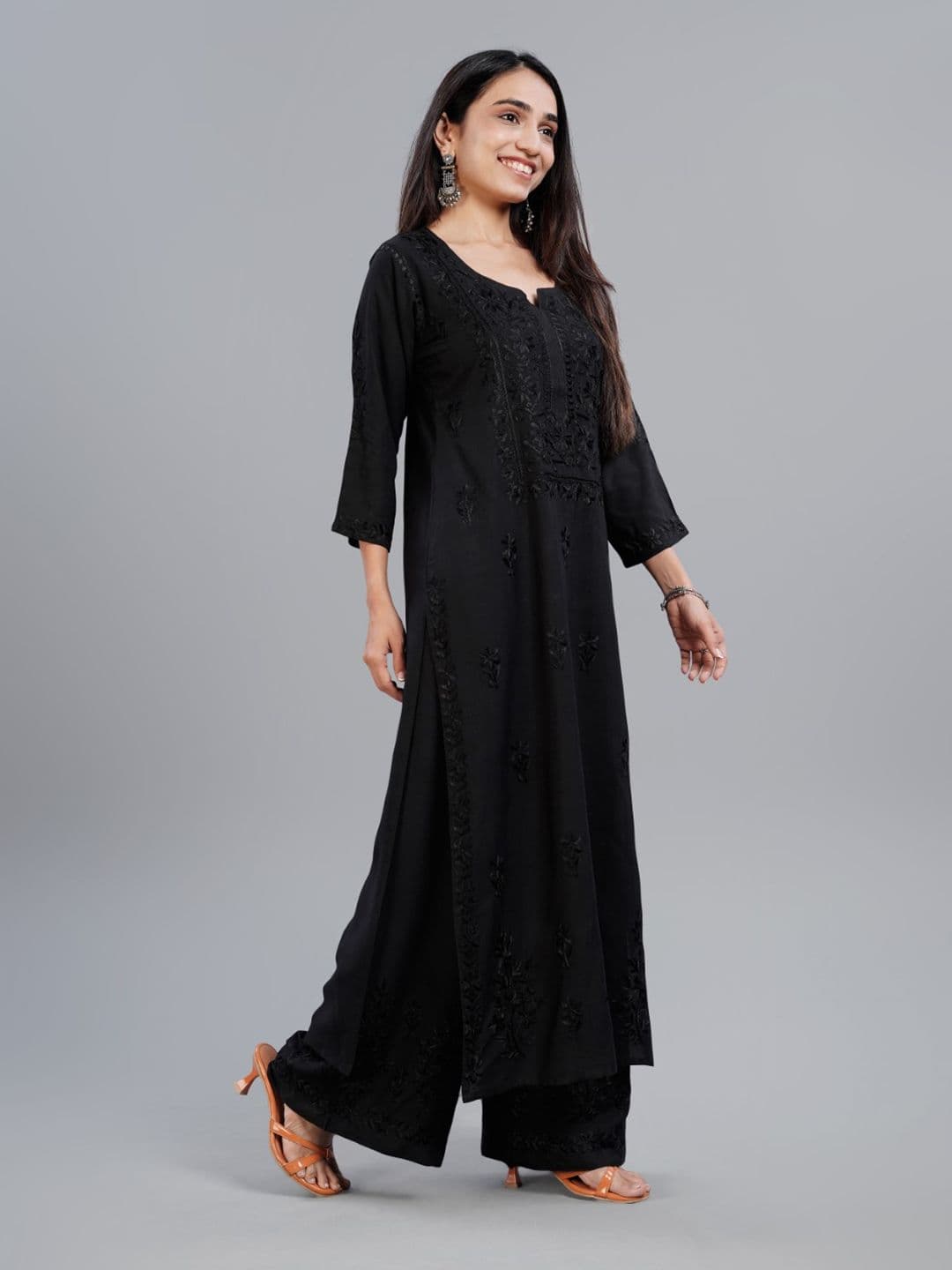 colorkosh Black Ethnic Motifs Embroidered Notch Neck Chikankari Kurta With Palazzos Set thumbnail 4
