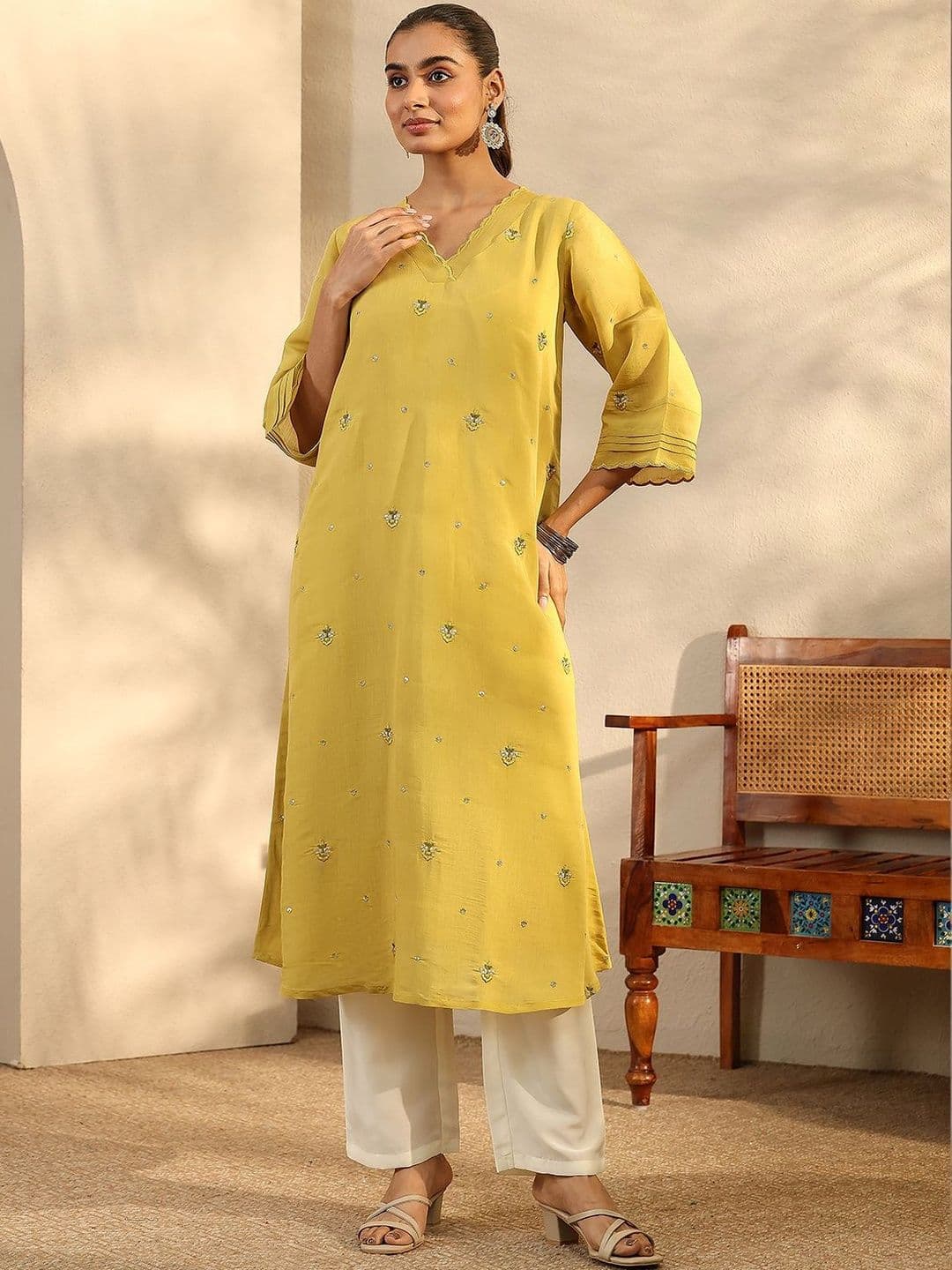 Libas Women Embellished Mirror Work Kurta thumbnail 3