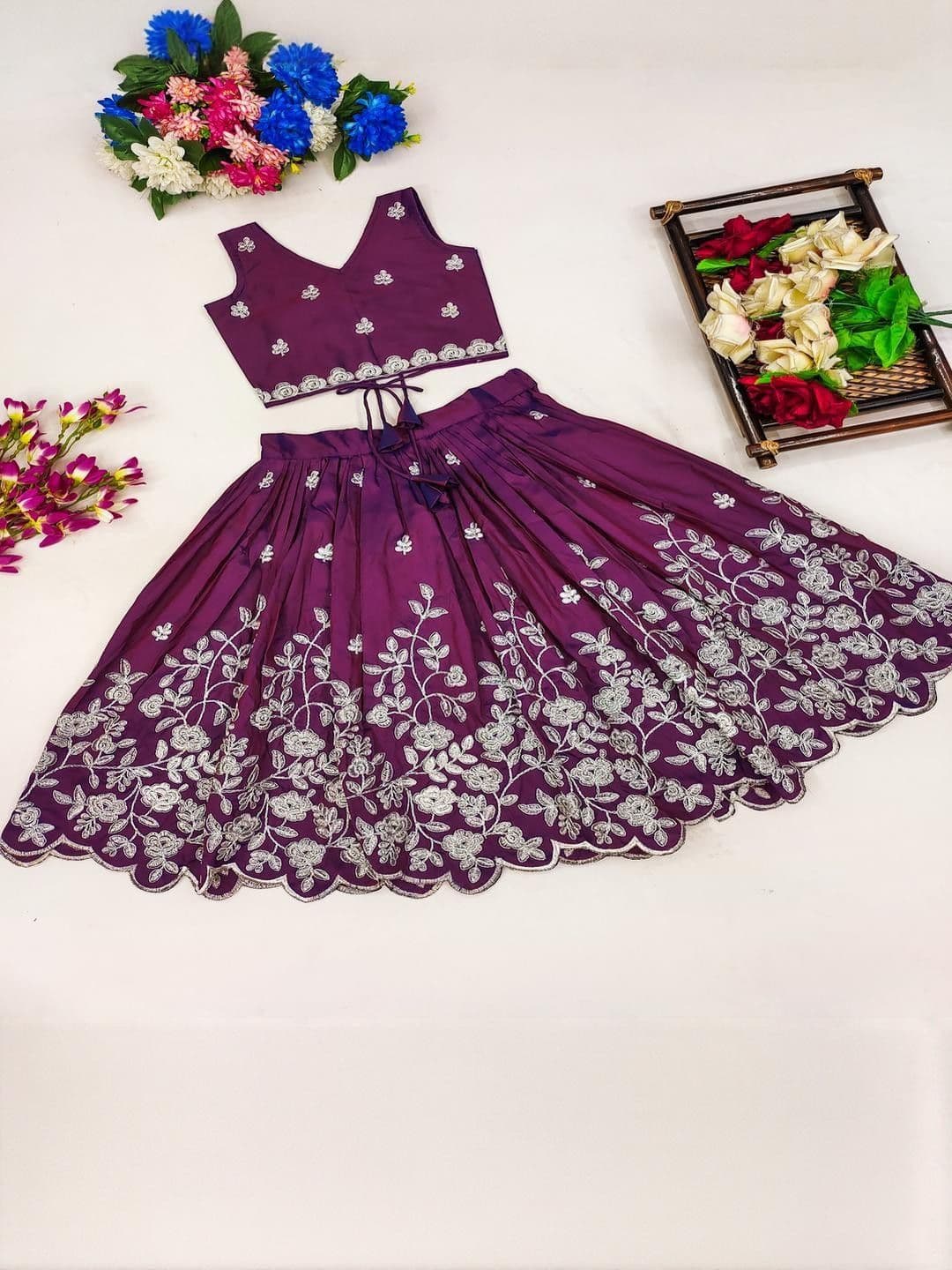 RJ ONLINE Embellished Silk Lehenga Choli thumbnail 2