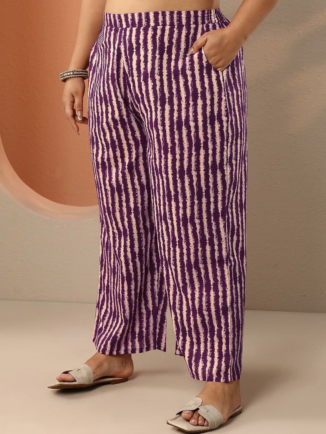 EXTRA LOVE BY LIBAS Plus Size Women Ethnic Motifs Printed Kurta with Trousers & Dupatta thumbnail 2