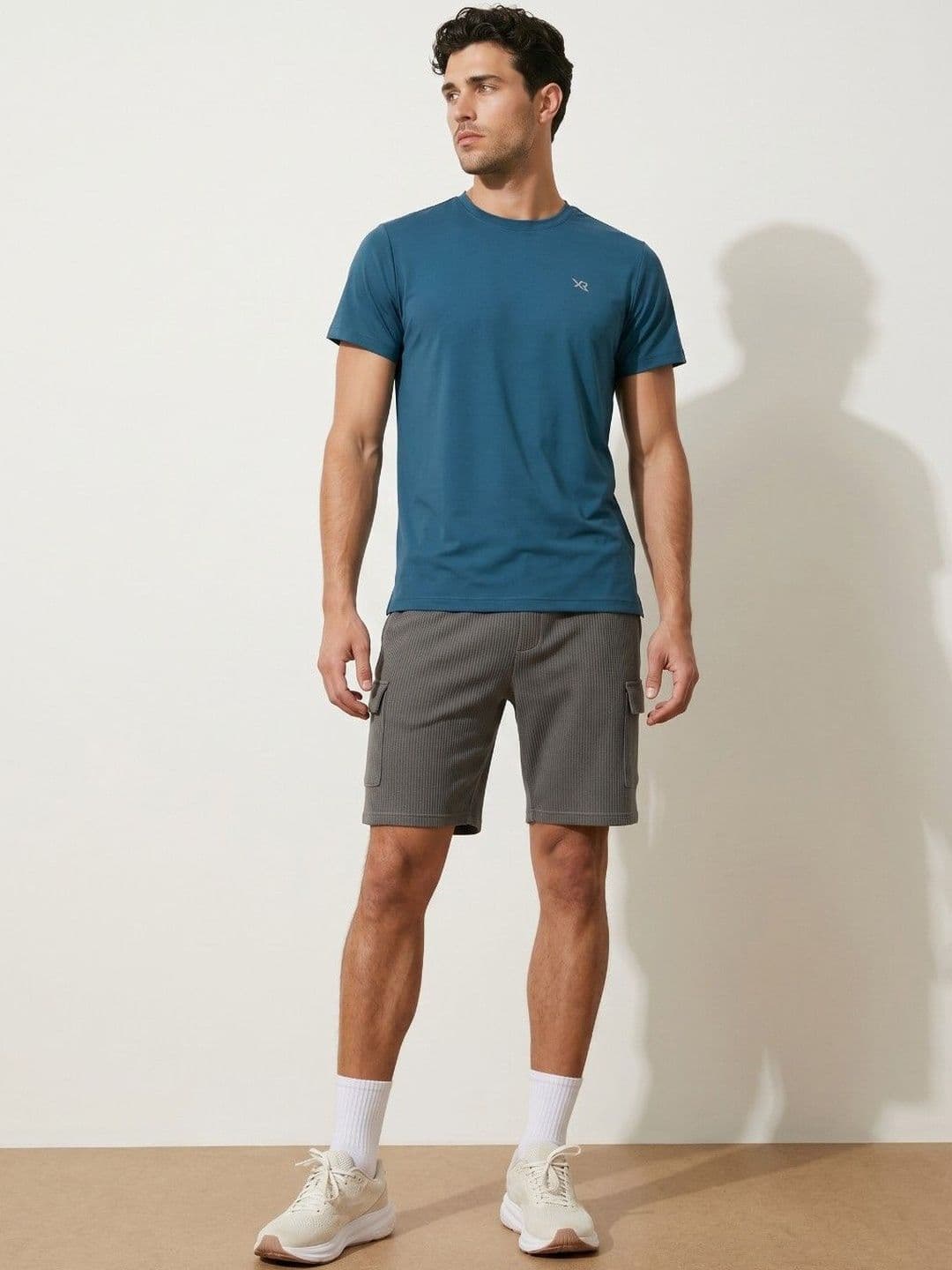CROSS BENCH Men Brand Logo Anti Static T-shirt thumbnail 4