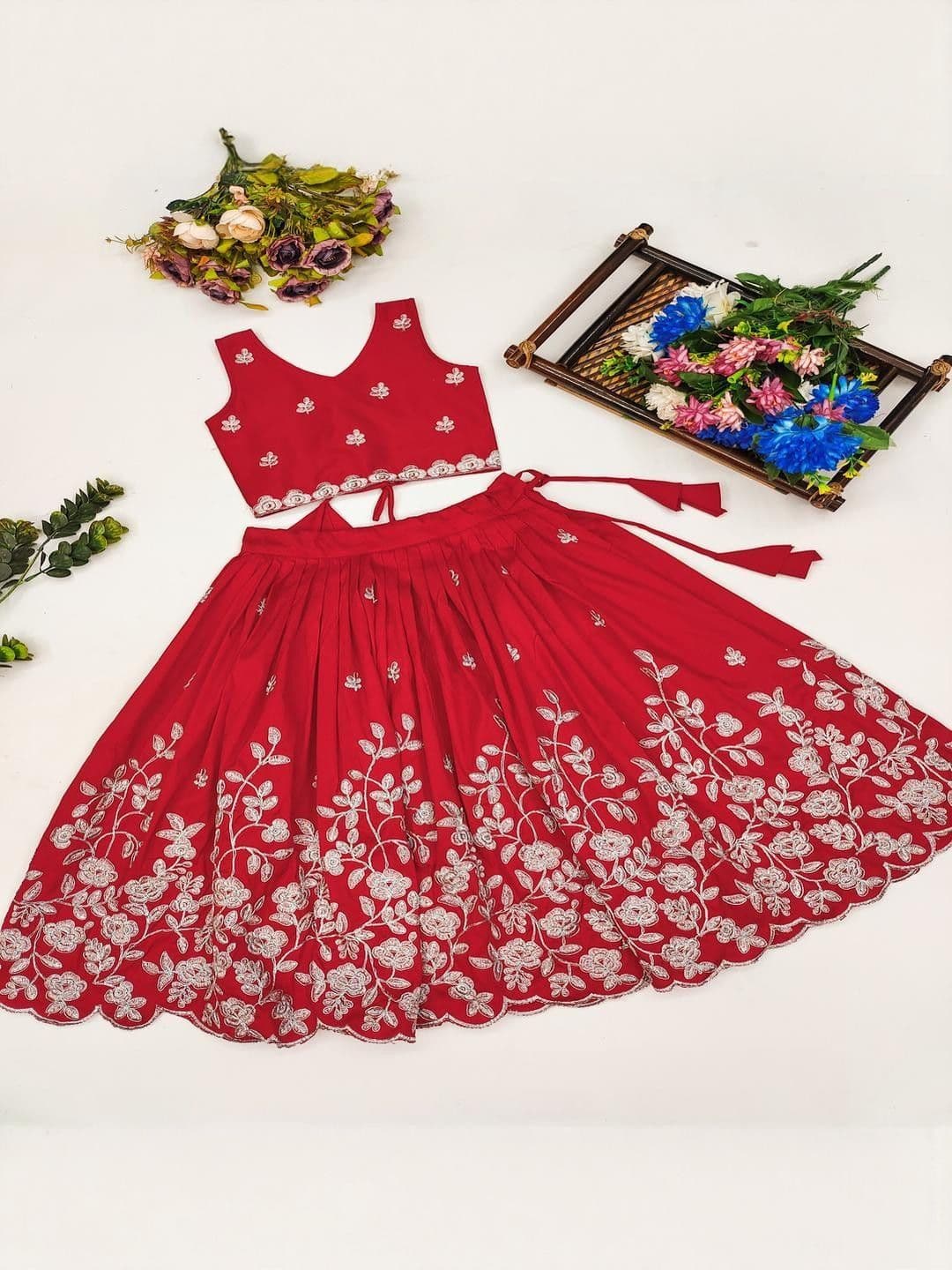 RJ ONLINE Embellished Silk Lehenga Choli thumbnail 4