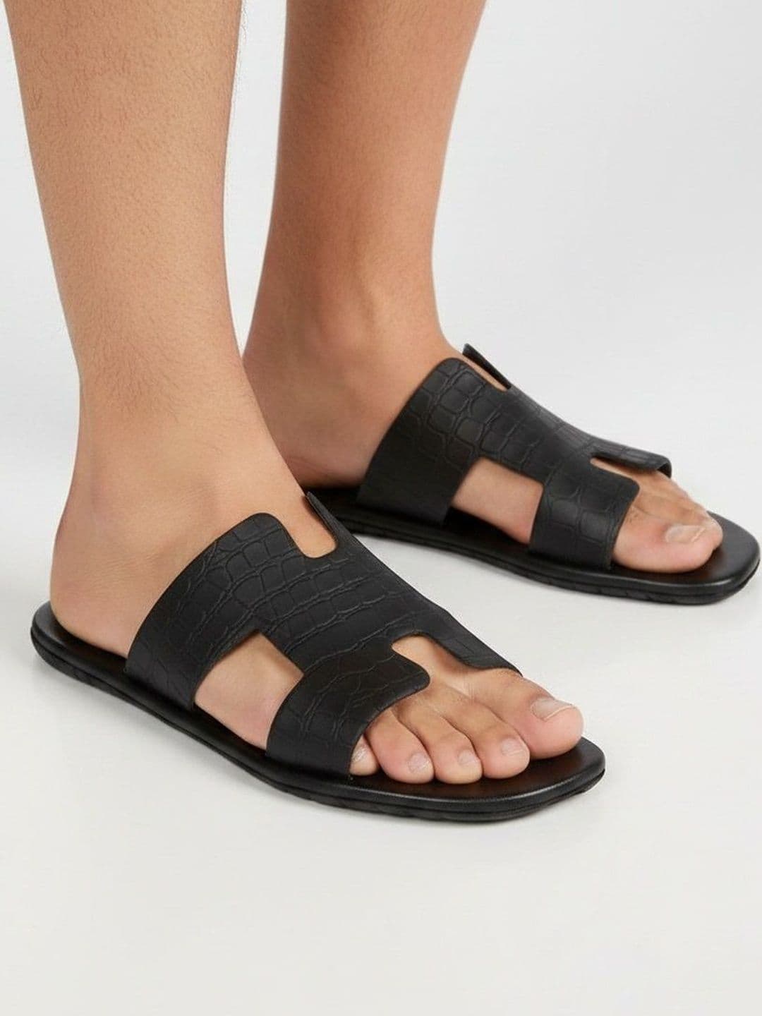 Mast & Harbour Men Slip-On - view 1