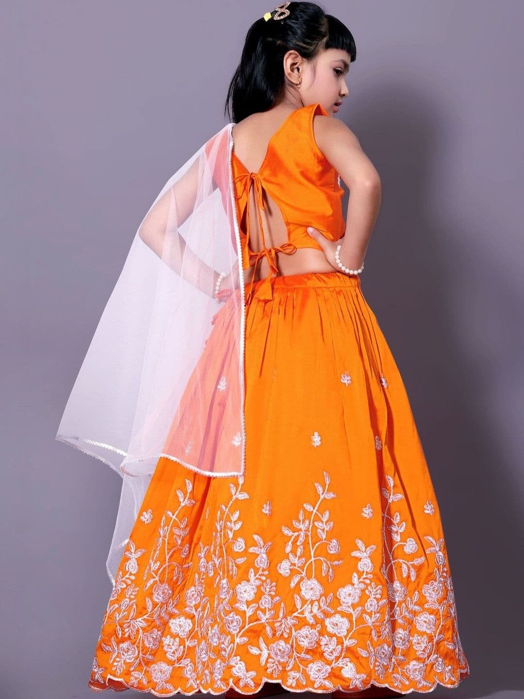 RJ ONLINE Girls Embroidered Thread Work Tie and Dye Ready to Wear Lehenga & Blouse With Dupatta thumbnail 6
