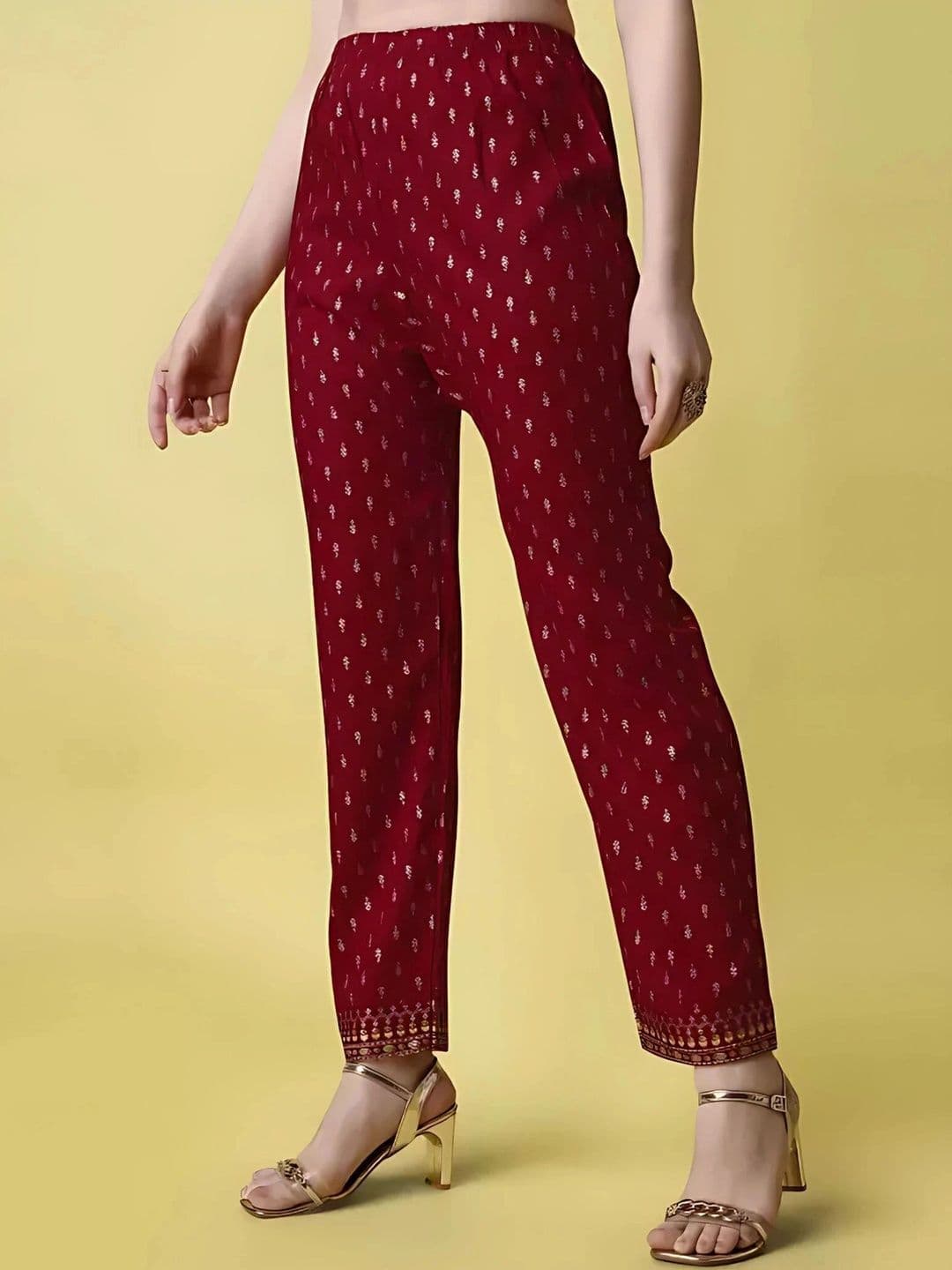 QUEENSFAB Women Ethnic Motifs Printed Tiered Thread Work Kurta with Trousers & With Dupatta thumbnail 2