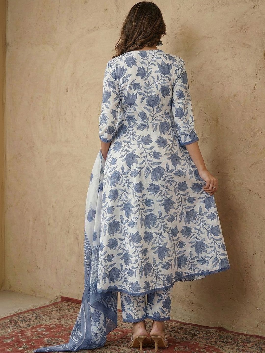 Sangria Printed V-Neck Kurta & Trousers With Dupatta thumbnail 2