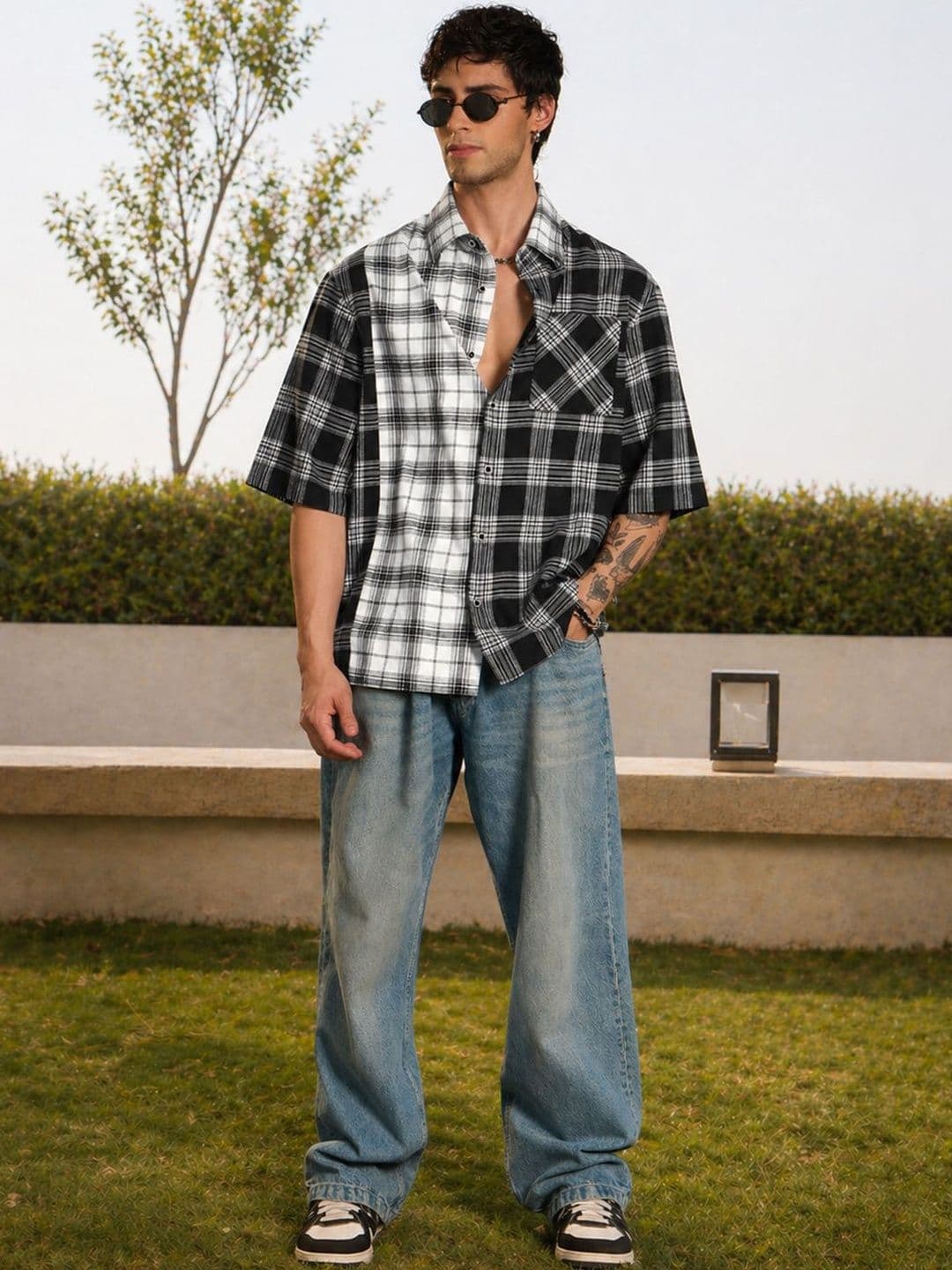 The Souled Store Men Oversized Fit Checked Black Shirts thumbnail 3