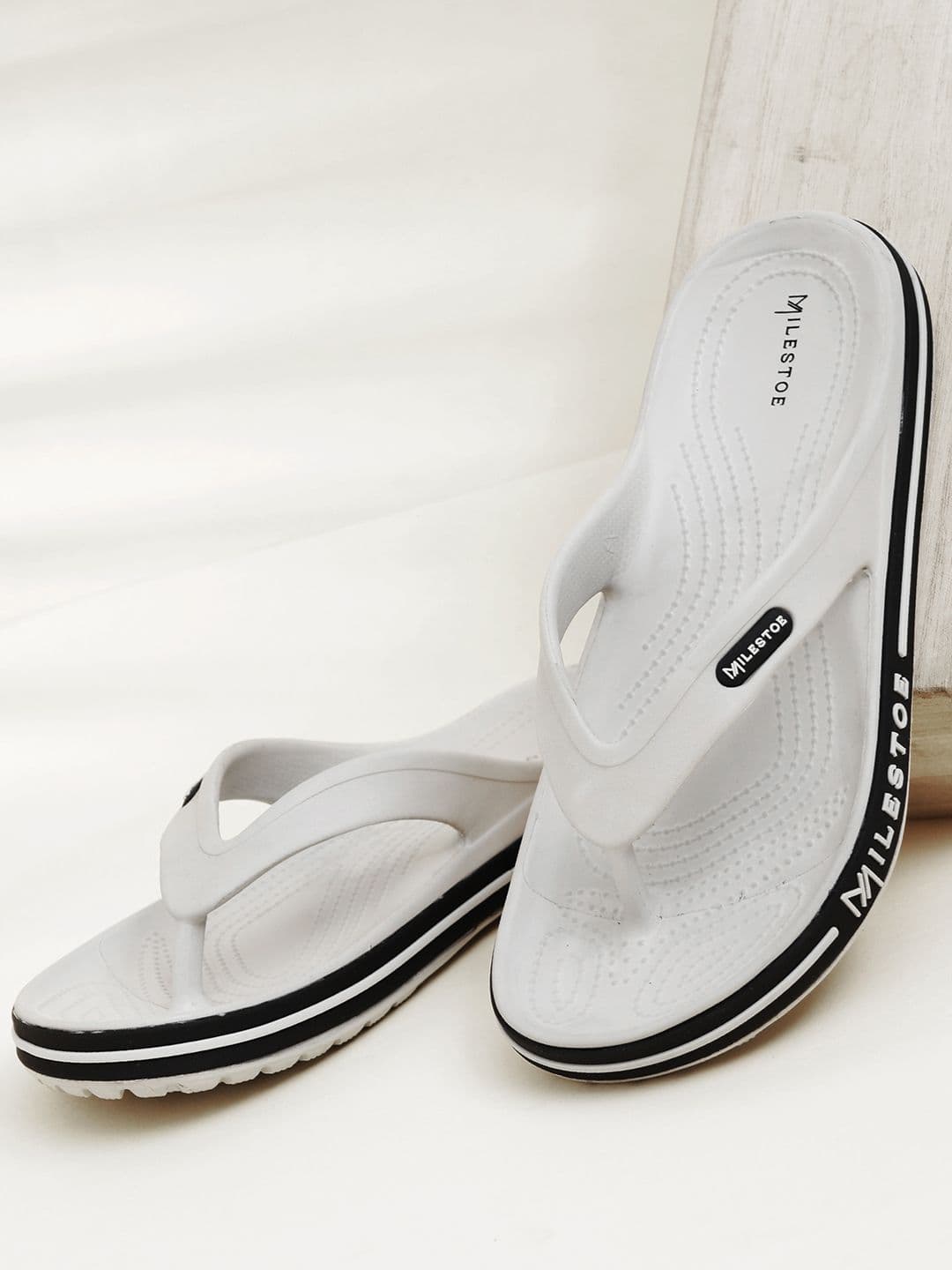 MILESTOE Men Thong Flip-Flops - view 1