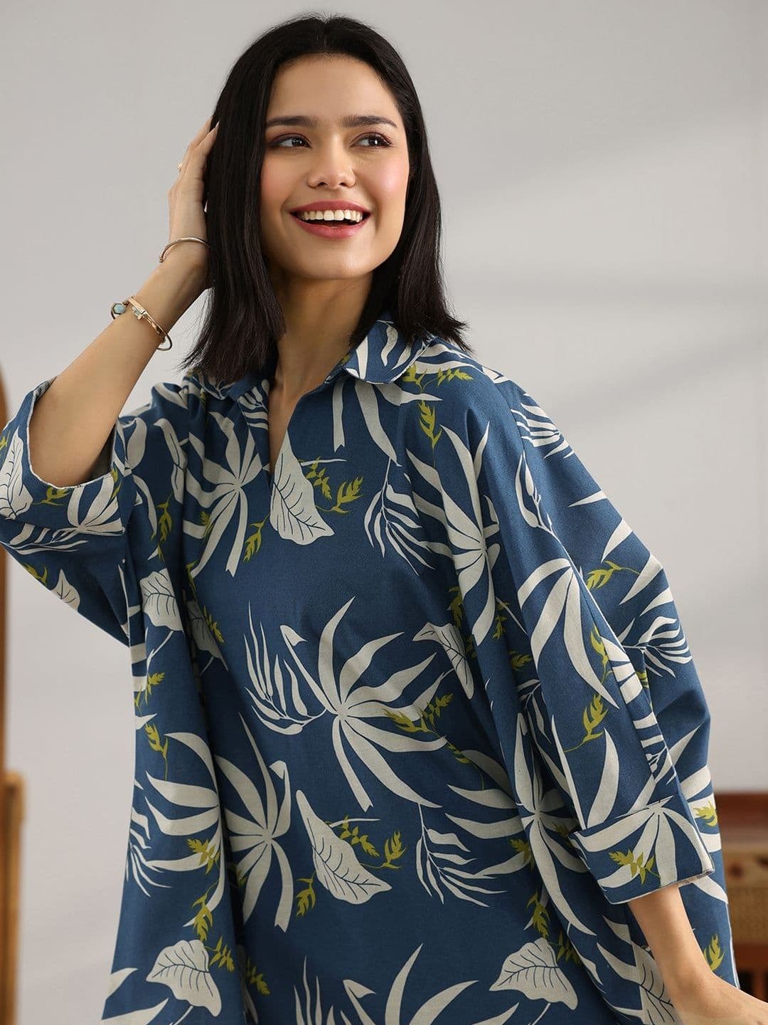 Libas Botanical Printed Shirt Collar Kurti thumbnail 3