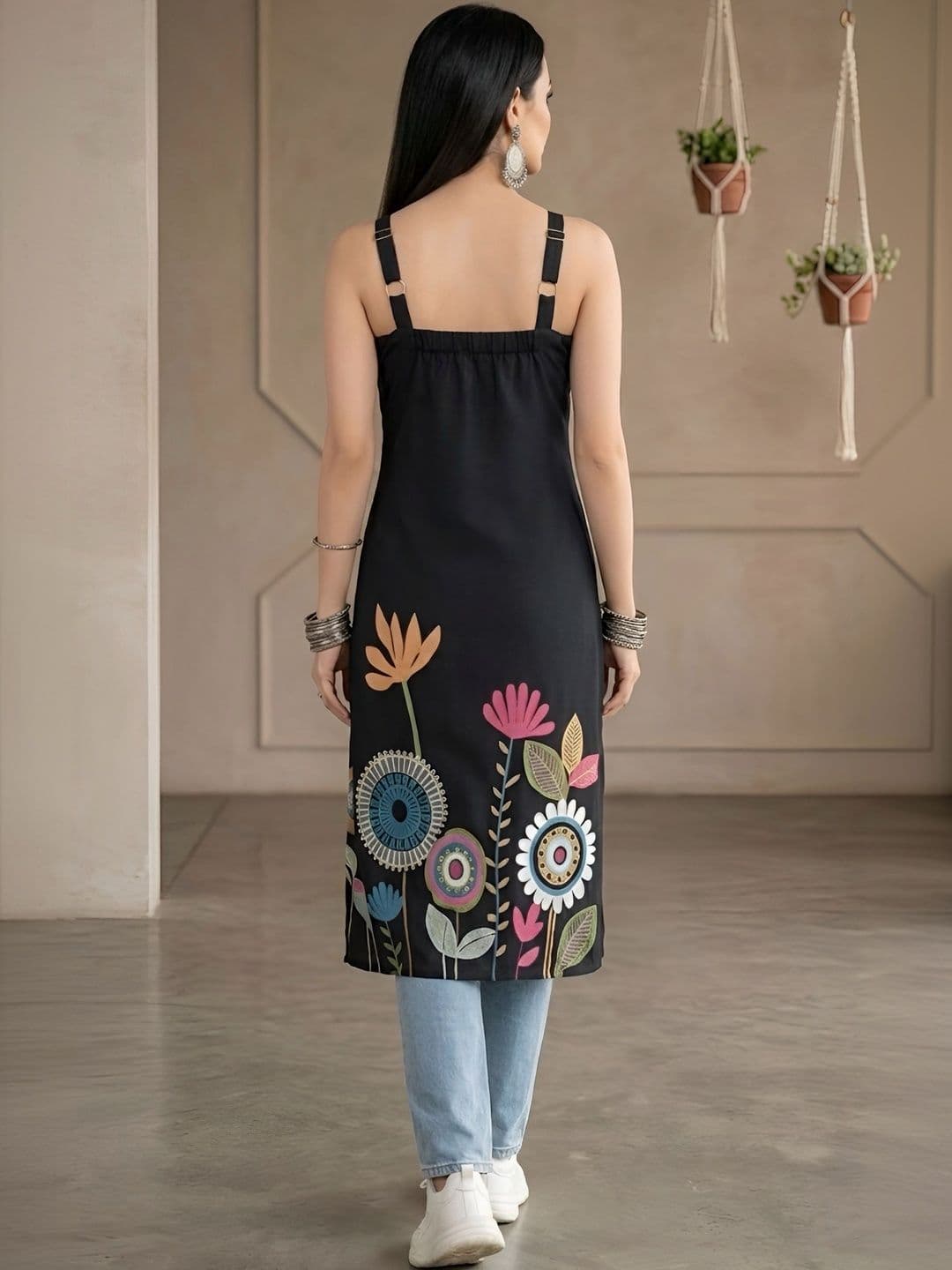SZN Women Floral Printed Halter Neck Floral Kurta thumbnail 2