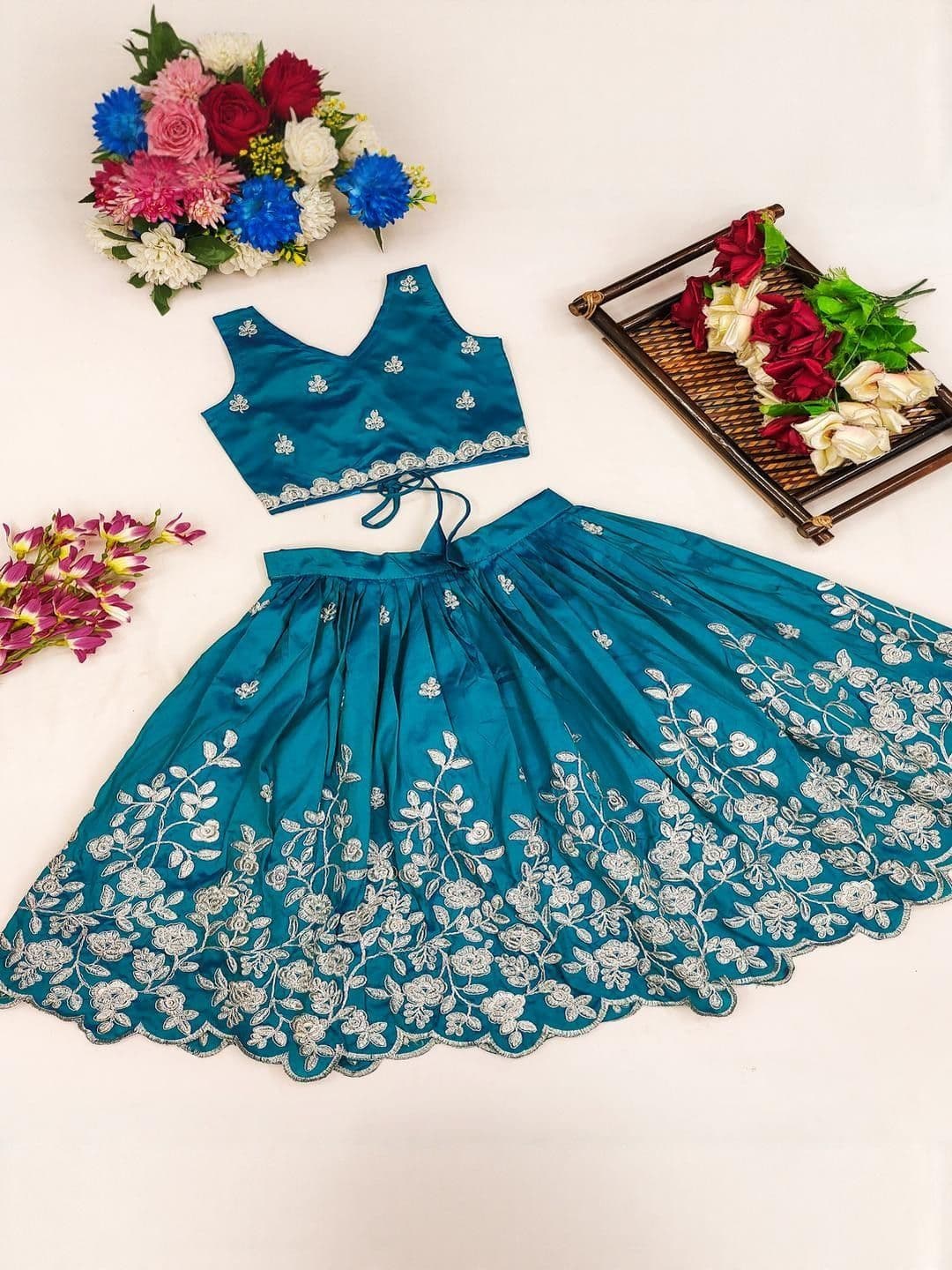 RJ ONLINE Embellished Silk Lehenga Choli thumbnail 2