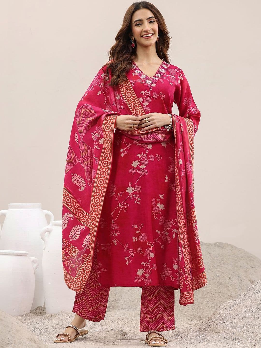 Libas Women Floral Printed Regular Thread Work Kurta with Trousers & With Dupatta thumbnail 4
