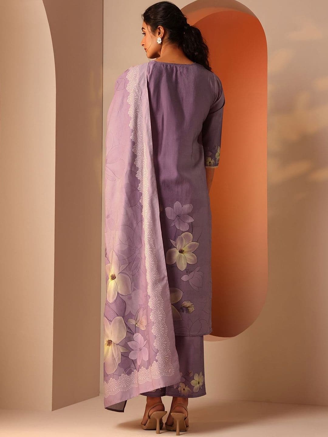 Libas Women Floral Printed Regular Thread Work Kurta with Trousers & With Dupatta thumbnail 2