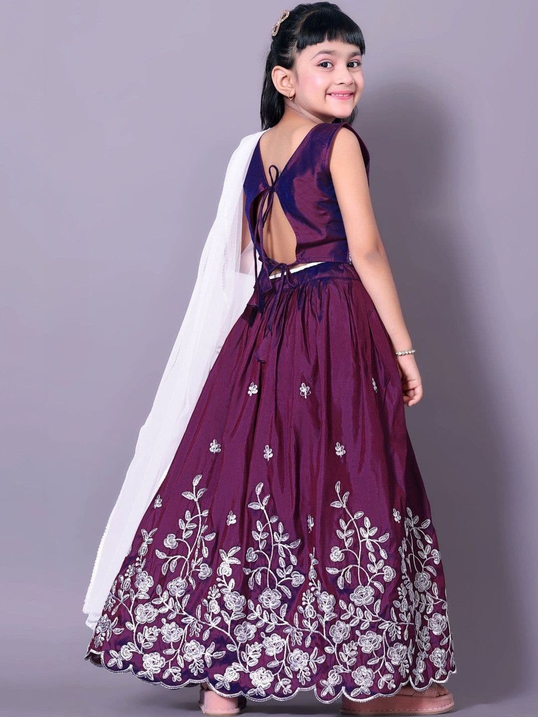 RJ ONLINE Girls Embellished Tie and Dye Ready to Wear Lehenga & thumbnail 2